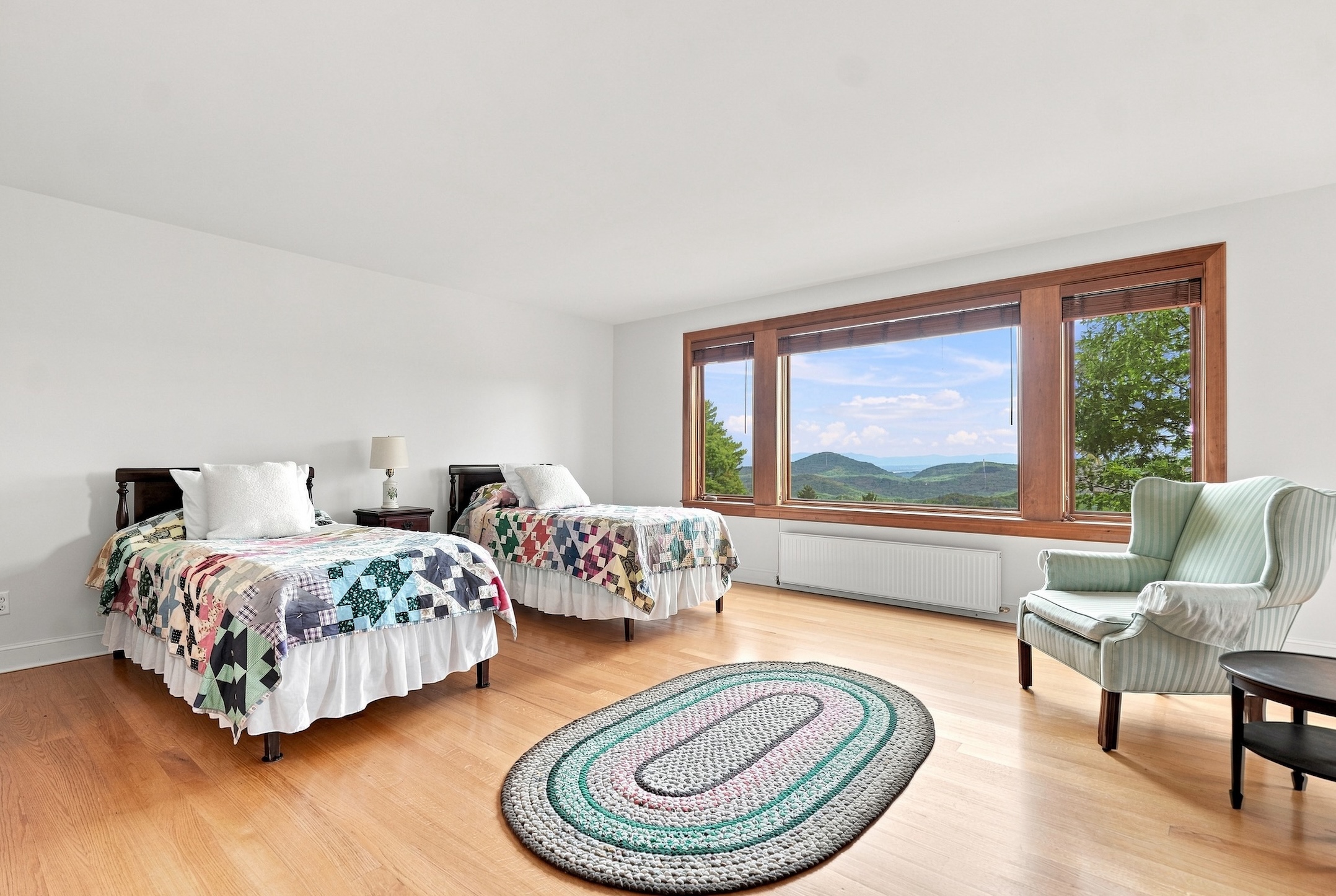  328 Hurricane Mountain Lane, Elizabethtown, NY, 12932 - 物件實景
