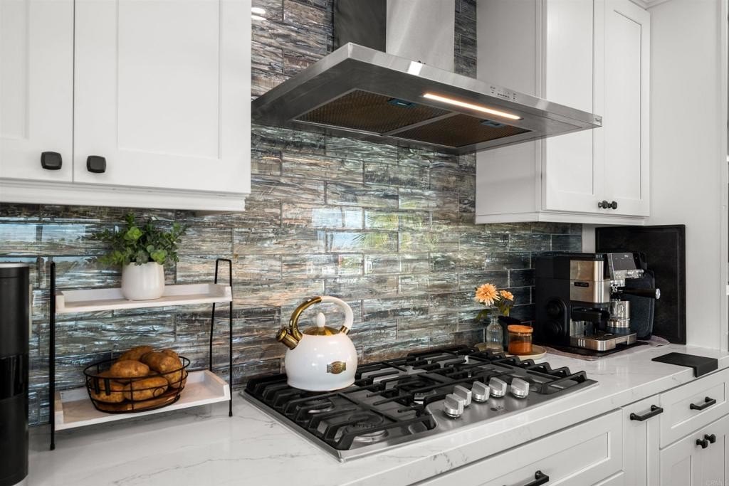 San Diego, California, 92106, United States, 3 Bedrooms Bedrooms, ,2 BathroomsBathrooms,Residential,For Sale,1991298