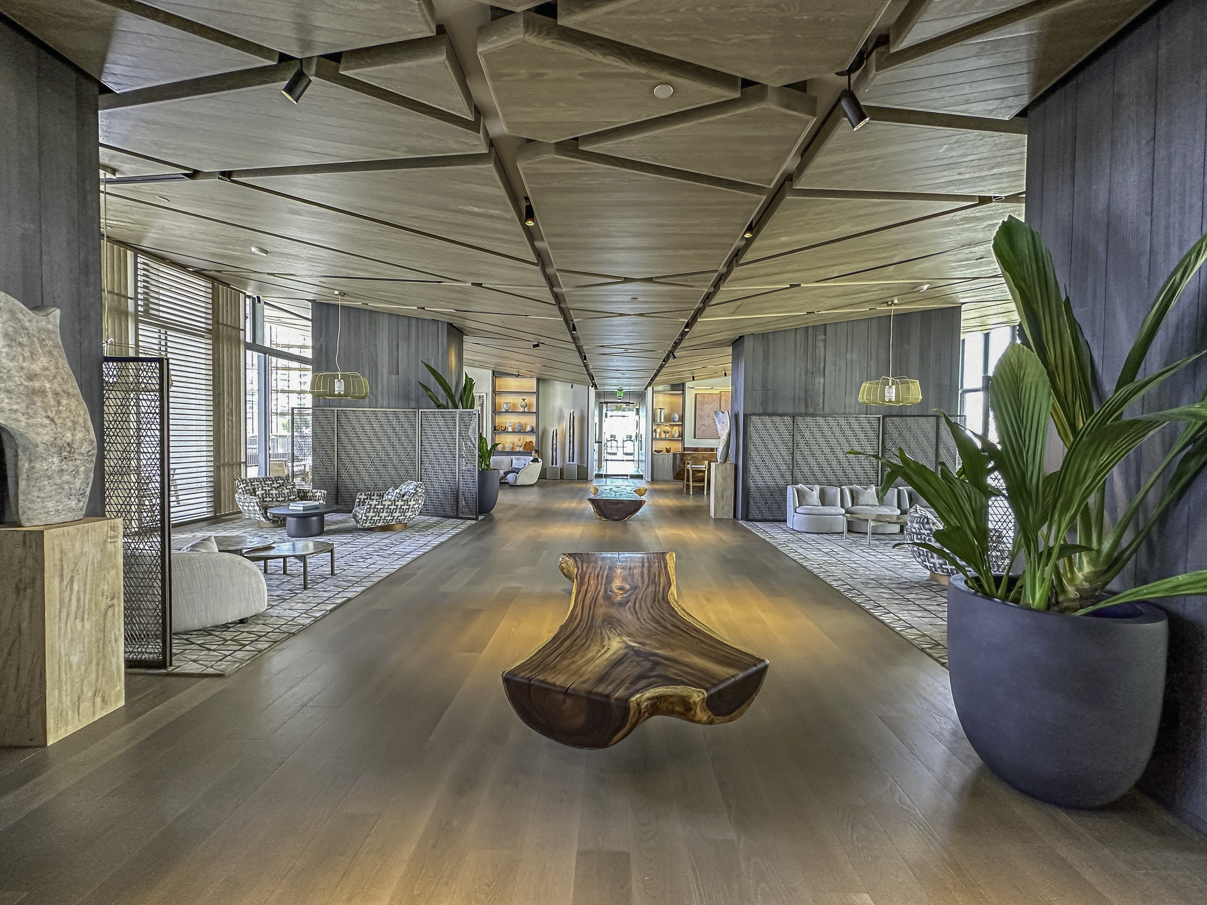 Honolulu, Hawaii, 96814, United States, 1 Bedroom Bedrooms, ,1 BathroomBathrooms,Residential,For Sale,1978157