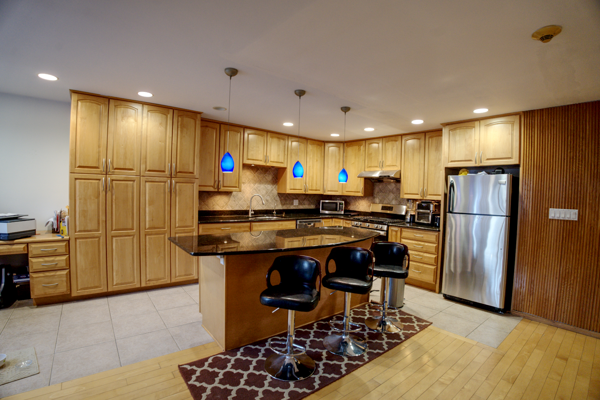 Secaucus, New Jersey, 07094, United States, 4 Bedrooms Bedrooms, ,3 BathroomsBathrooms,Residential,For Sale,1996656