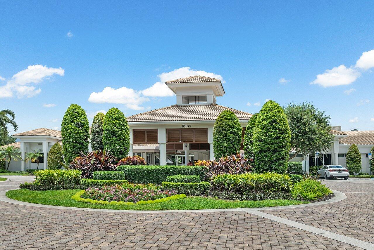 17607 Bocaire Place, Boca Raton, Florida, 33487, United States, 6 Bedrooms Bedrooms, ,5 BathroomsBathrooms,Residential,For Sale,17607 Bocaire Place,1679087