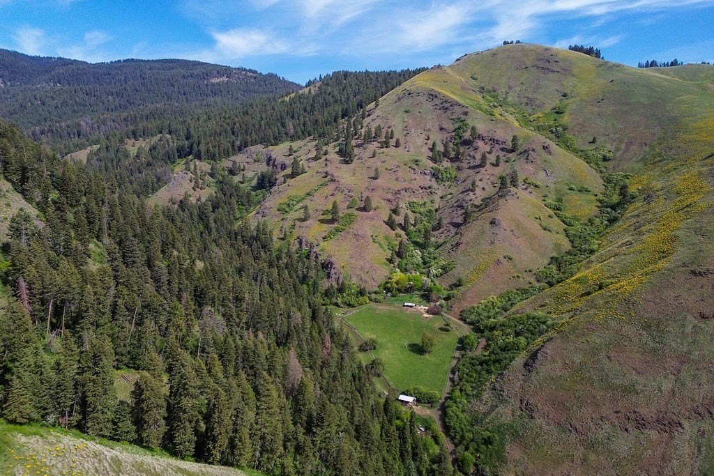 Riggins, Idaho, 83549, United States, 2 Bedrooms Bedrooms, ,1 BathroomBathrooms,Residential,For Sale,1825339