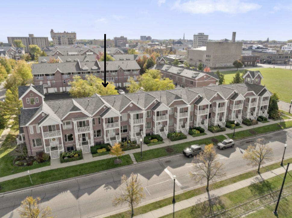 Kenosha, Wisconsin, 53140, United States, 3 Bedrooms Bedrooms, ,3 BathroomsBathrooms,Residential,For Sale,1985351