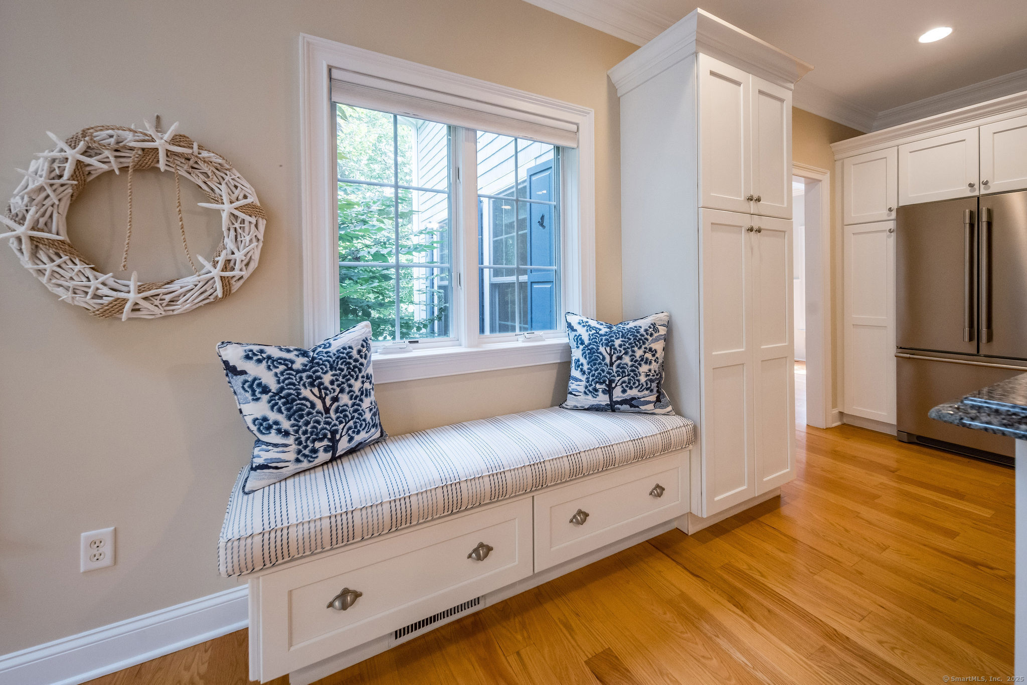 Madison, Connecticut, 06443, United States, 4 Bedrooms Bedrooms, ,4 BathroomsBathrooms,Residential,For Sale,1960564