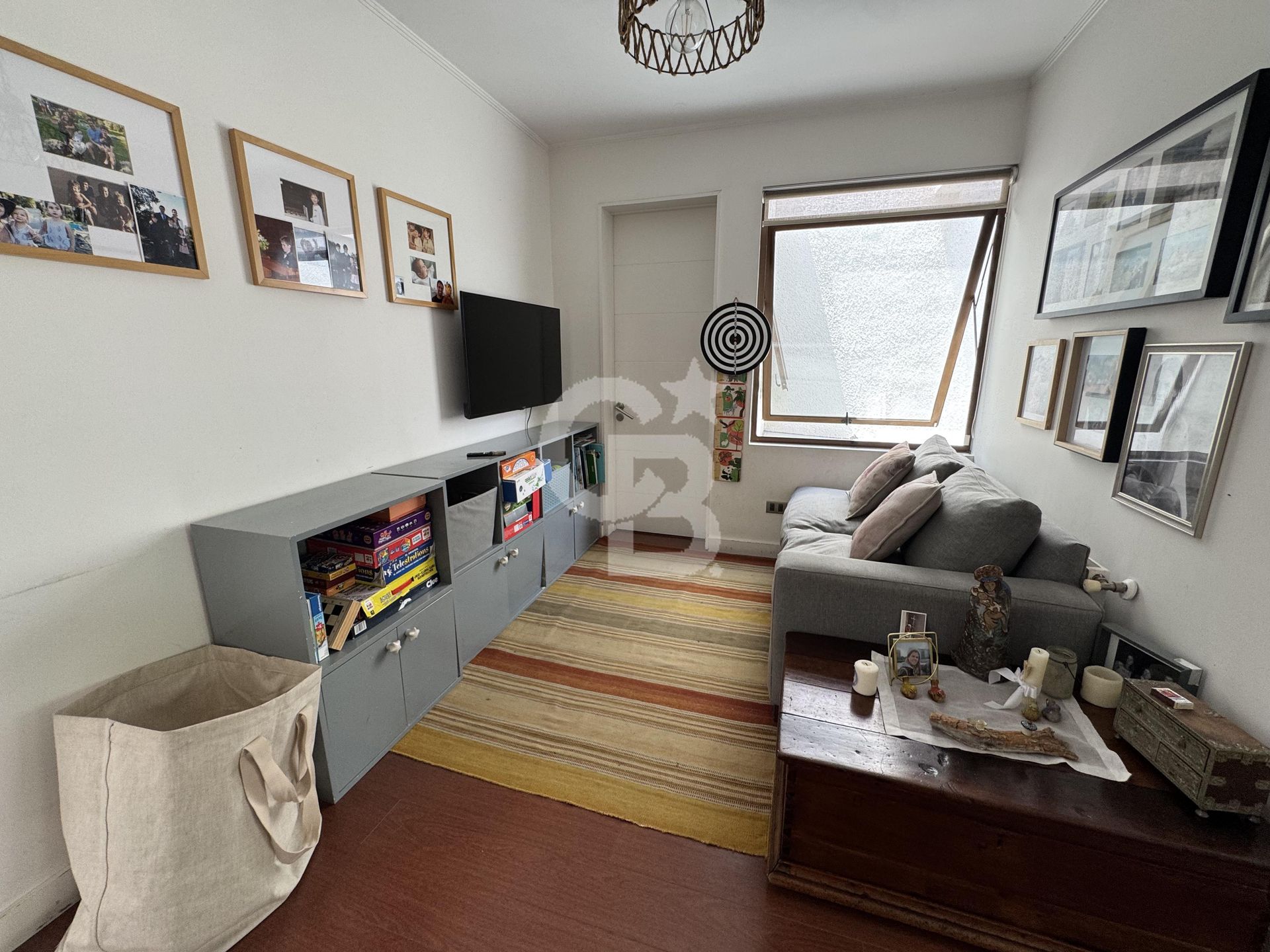 Lo Barnechea, Chile, 4 Bedrooms Bedrooms, ,5 BathroomsBathrooms,Residential,For Sale,1994396