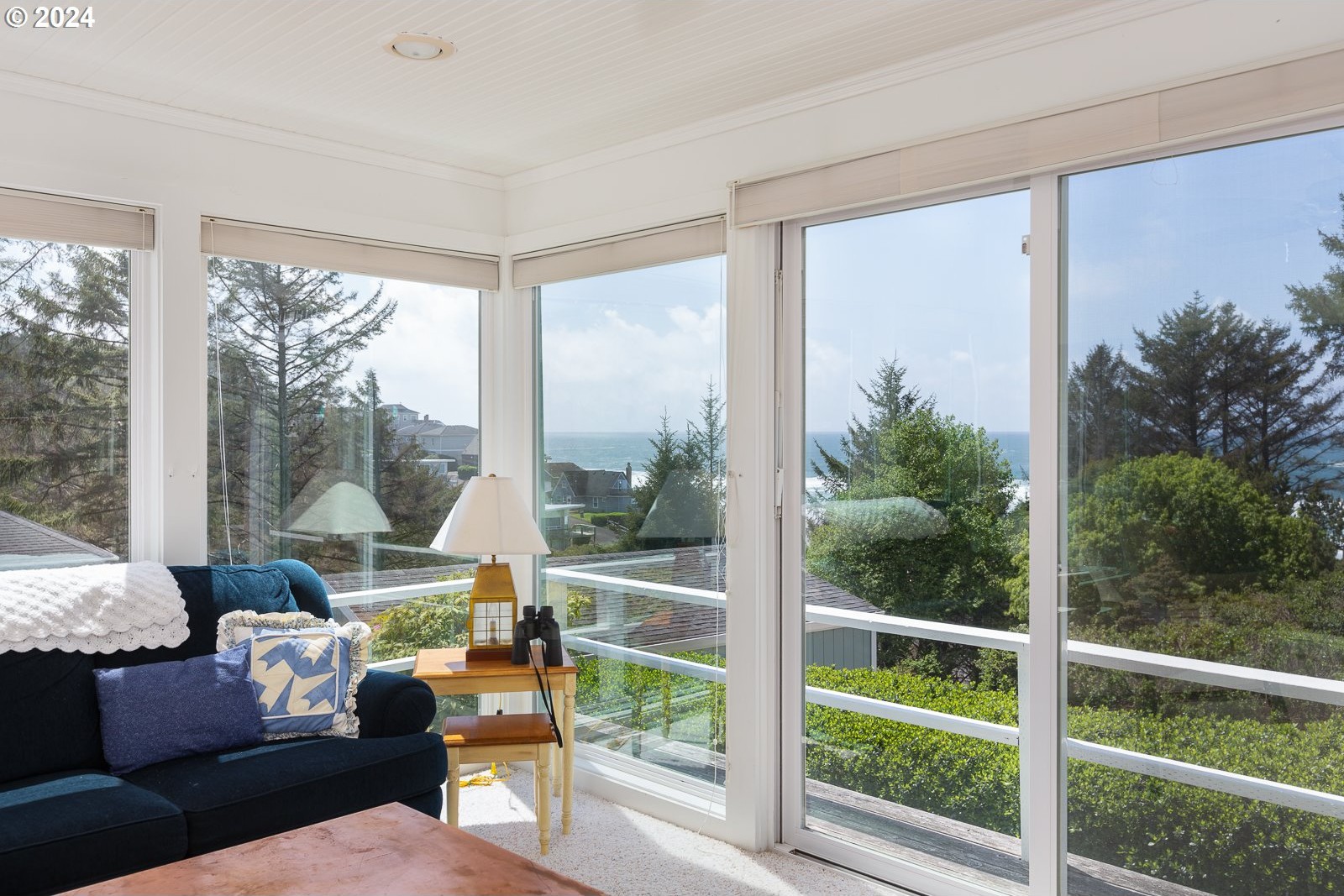 Lincoln City, Oregon, 97367, United States, 3 Bedrooms Bedrooms, ,2 BathroomsBathrooms,Residential,For Sale,1735832