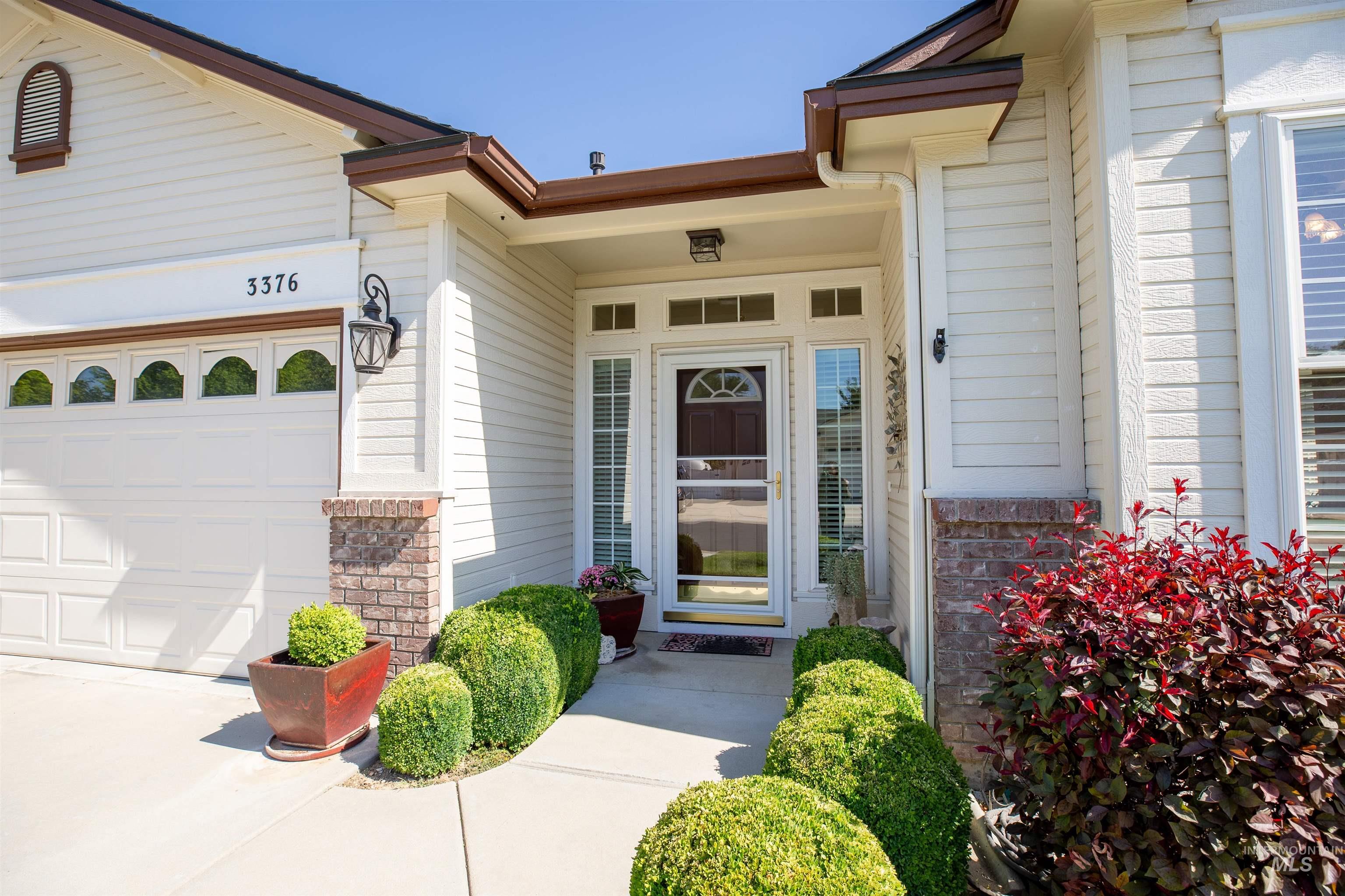 Meridian, Idaho, 83646, United States, 2 Bedrooms Bedrooms, ,Residential,For Sale,1889907