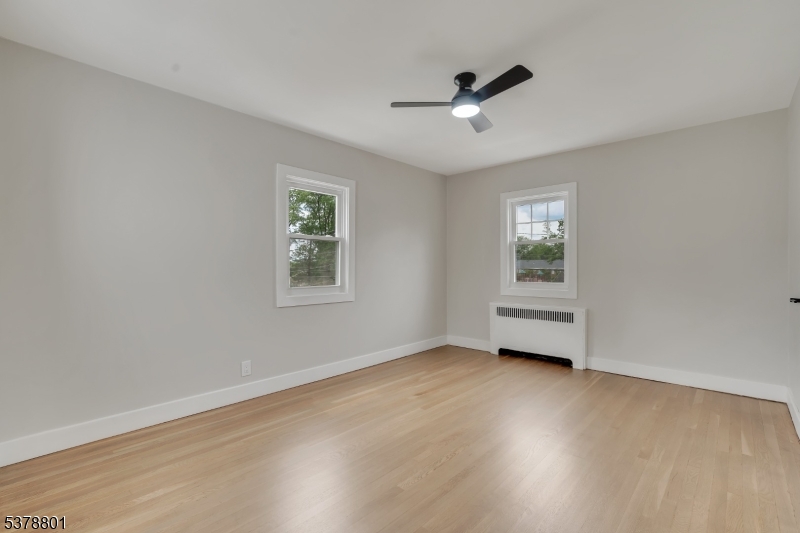 Hillside Twp., New Jersey, 07205, United States, 3 Bedrooms Bedrooms, ,2 BathroomsBathrooms,Residential,For Sale,1917929