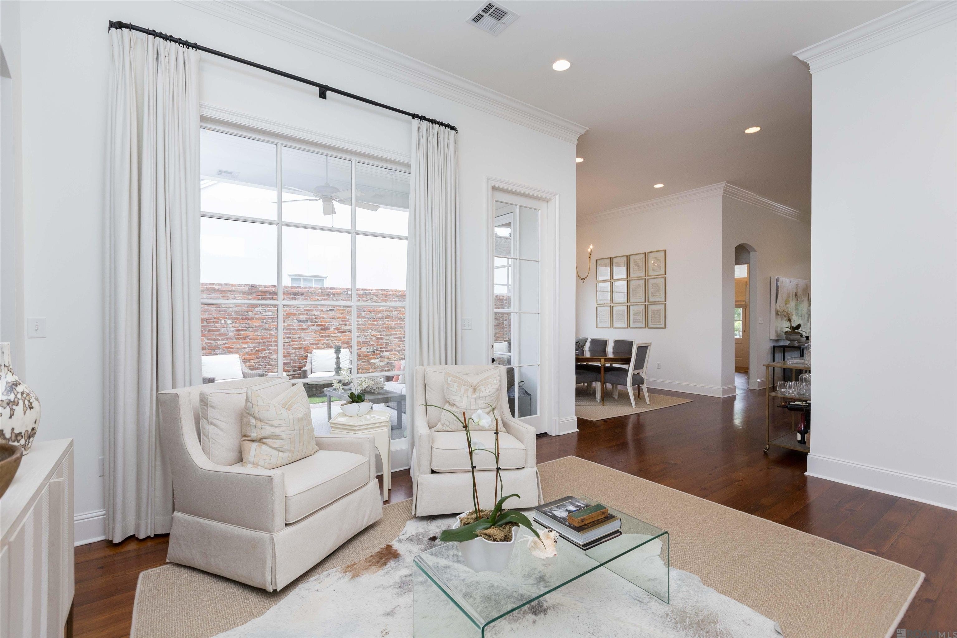 Saint George, Louisiana, 70810, United States, 4 Bedrooms Bedrooms, ,5 BathroomsBathrooms,Residential,For Sale,1894332