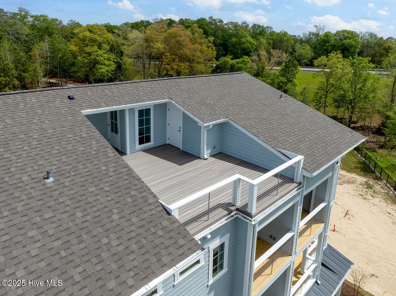 Castle Hayne, North Carolina, 28429, United States, 4 Bedrooms Bedrooms, ,5 BathroomsBathrooms,Residential,For Sale,1847333