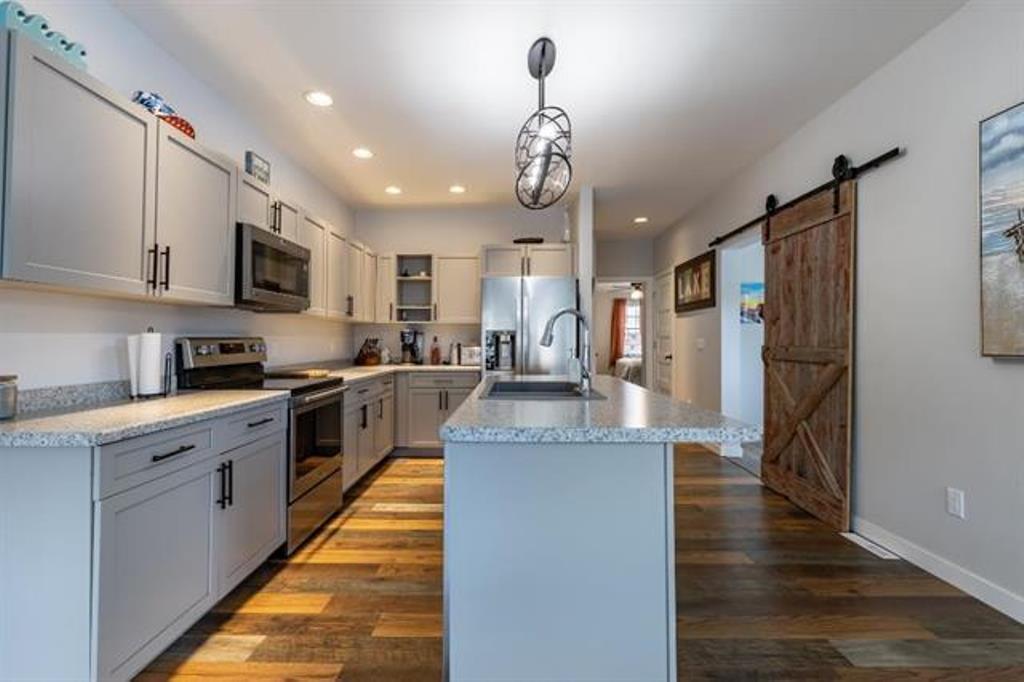 Gleason, Wisconsin, 54435, United States, 4 Bedrooms Bedrooms, ,3 BathroomsBathrooms,Residential,For Sale,1739351