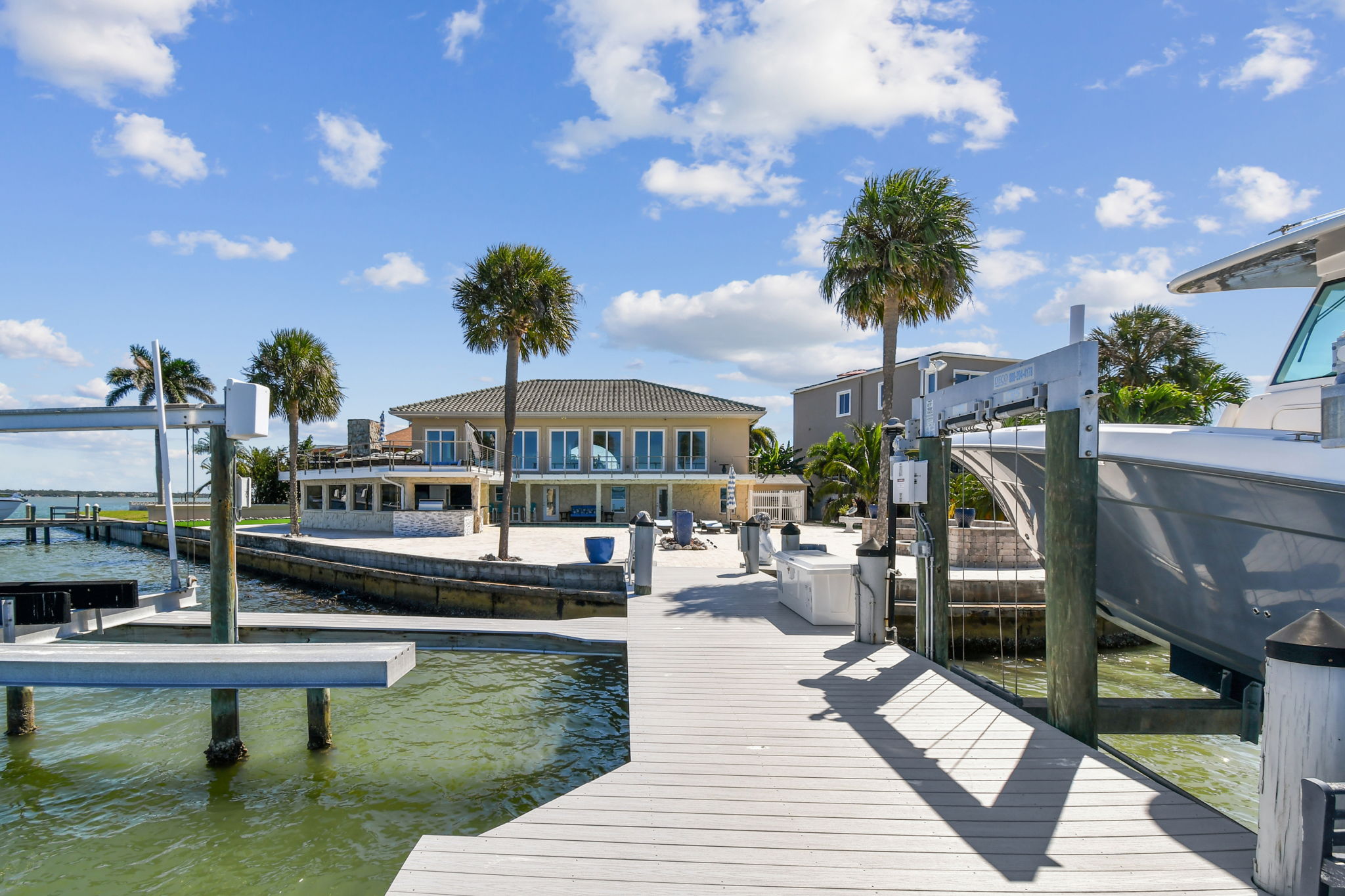 Madeira Beach, Florida, 33708, United States, 6 Bedrooms Bedrooms, ,6 BathroomsBathrooms,Residential,For Sale,1975666