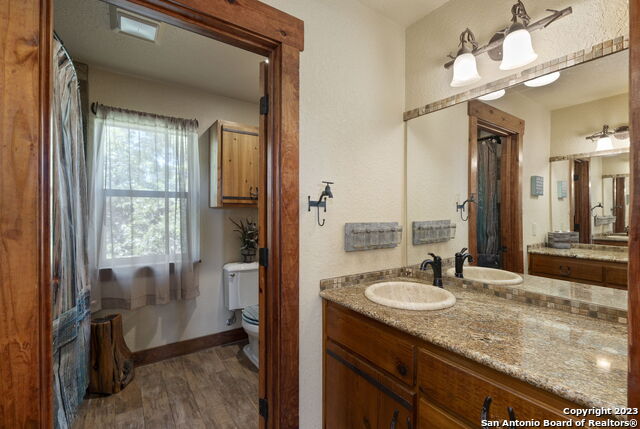 Bandera, Texas, 78003, United States, 4 Bedrooms Bedrooms, ,3 BathroomsBathrooms,Residential,For Sale,1866275