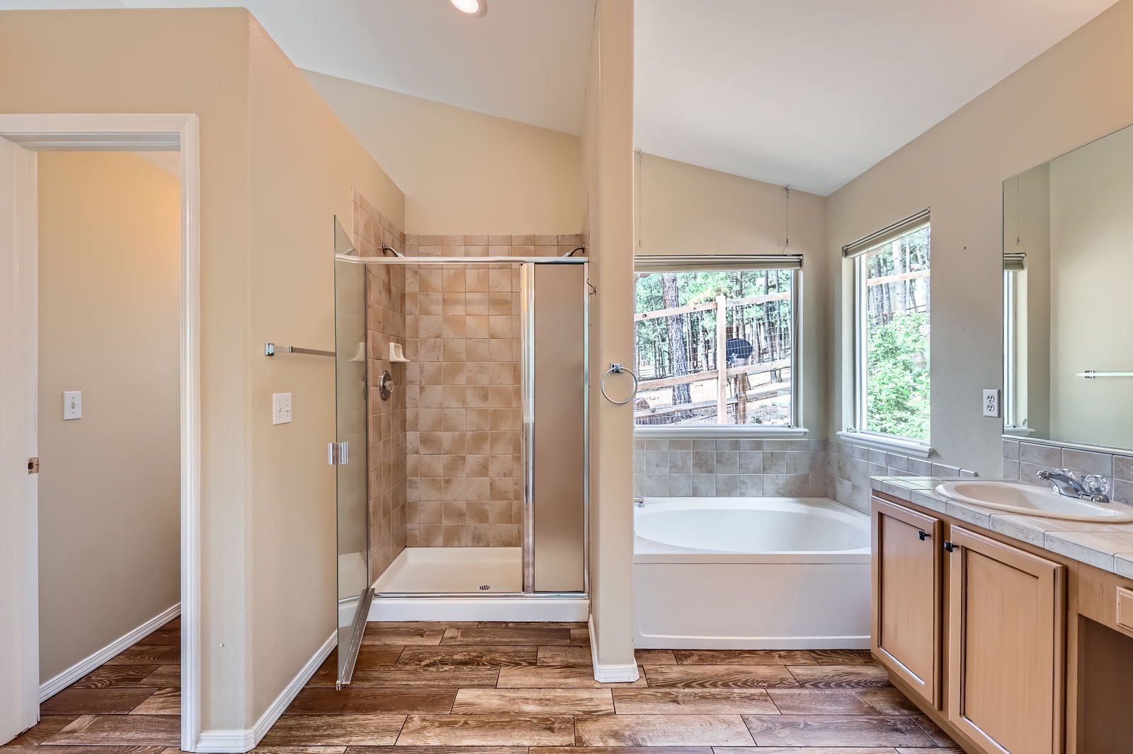 Woodland Park, Colorado, 80863, United States, 3 Bedrooms Bedrooms, ,4 BathroomsBathrooms,Residential,For Sale,1856794