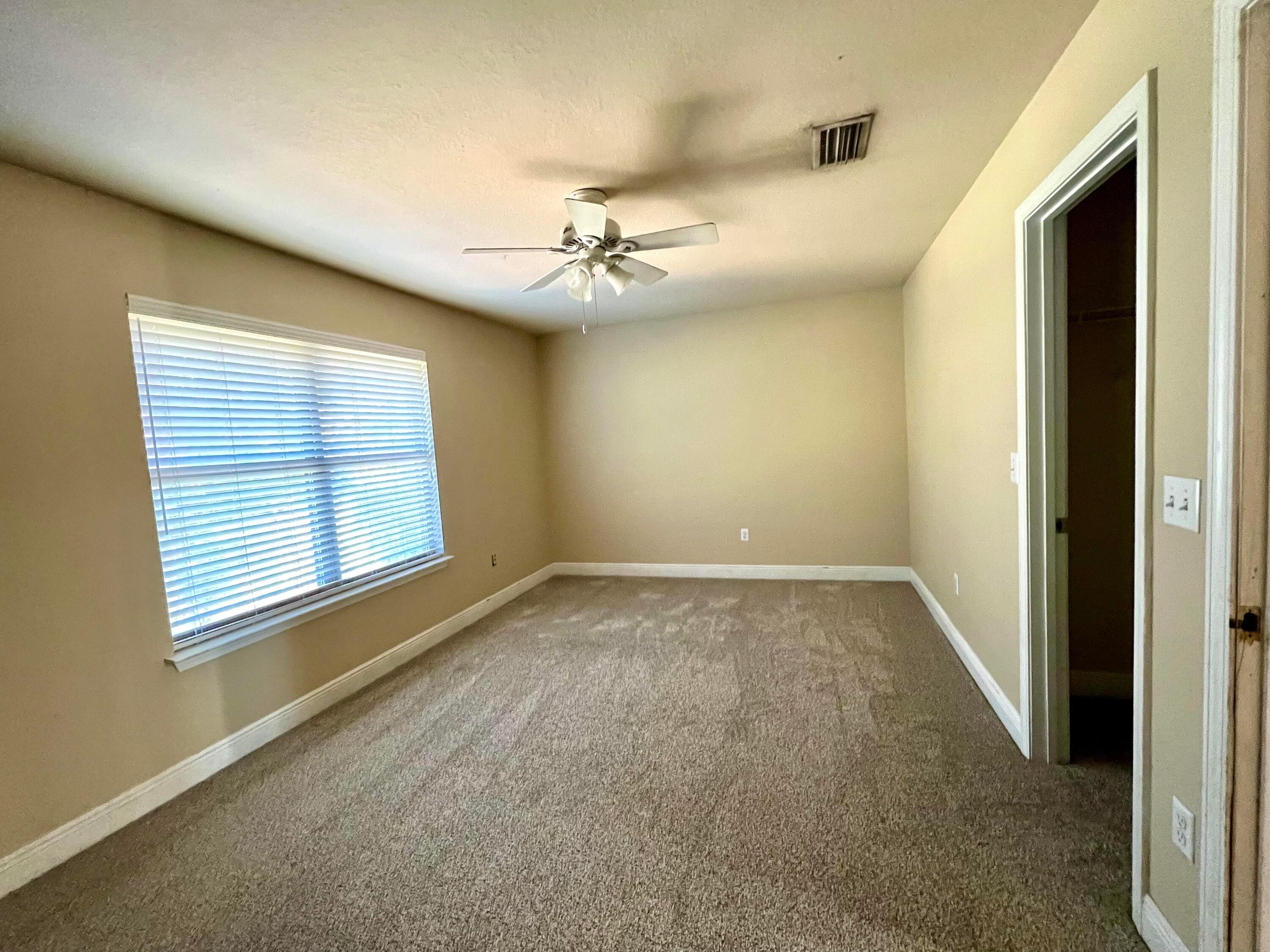 Freeport, Florida, 32439, United States, 6 Bedrooms Bedrooms, ,4 BathroomsBathrooms,Residential,For Sale,1935687