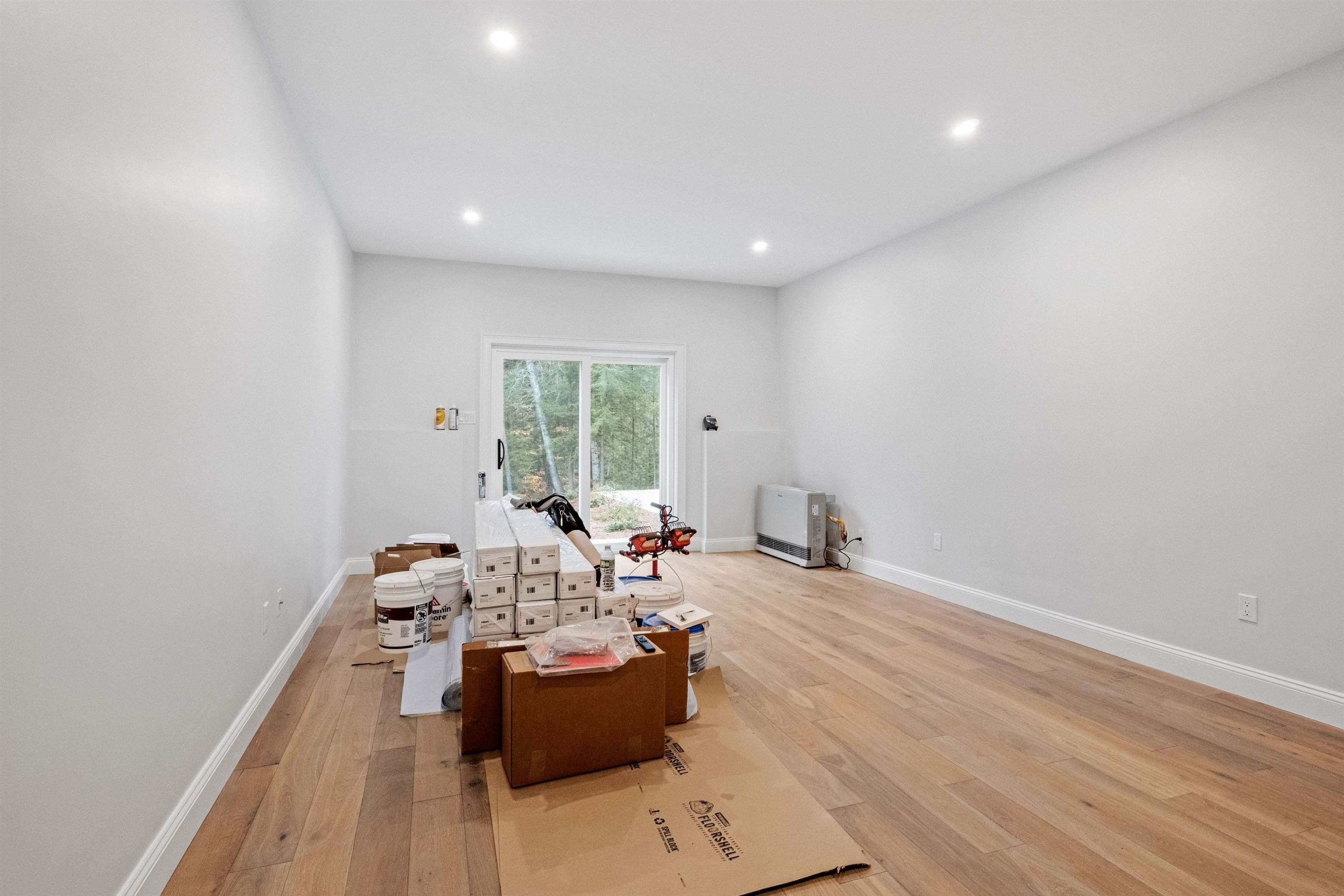 Thornton, New Hampshire, 03285, United States, 3 Bedrooms Bedrooms, ,3 BathroomsBathrooms,Residential,For Sale,1887960
