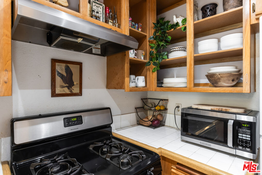Playa Del Rey, California, 90293, United States, 1 Bedroom Bedrooms, ,1 BathroomBathrooms,Residential,For Sale,1940076