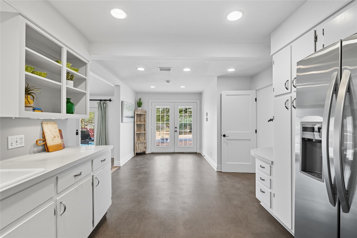 Austin, Texas, 78741, United States, 3 Bedrooms Bedrooms, ,3 BathroomsBathrooms,Residential,For Sale,1960519