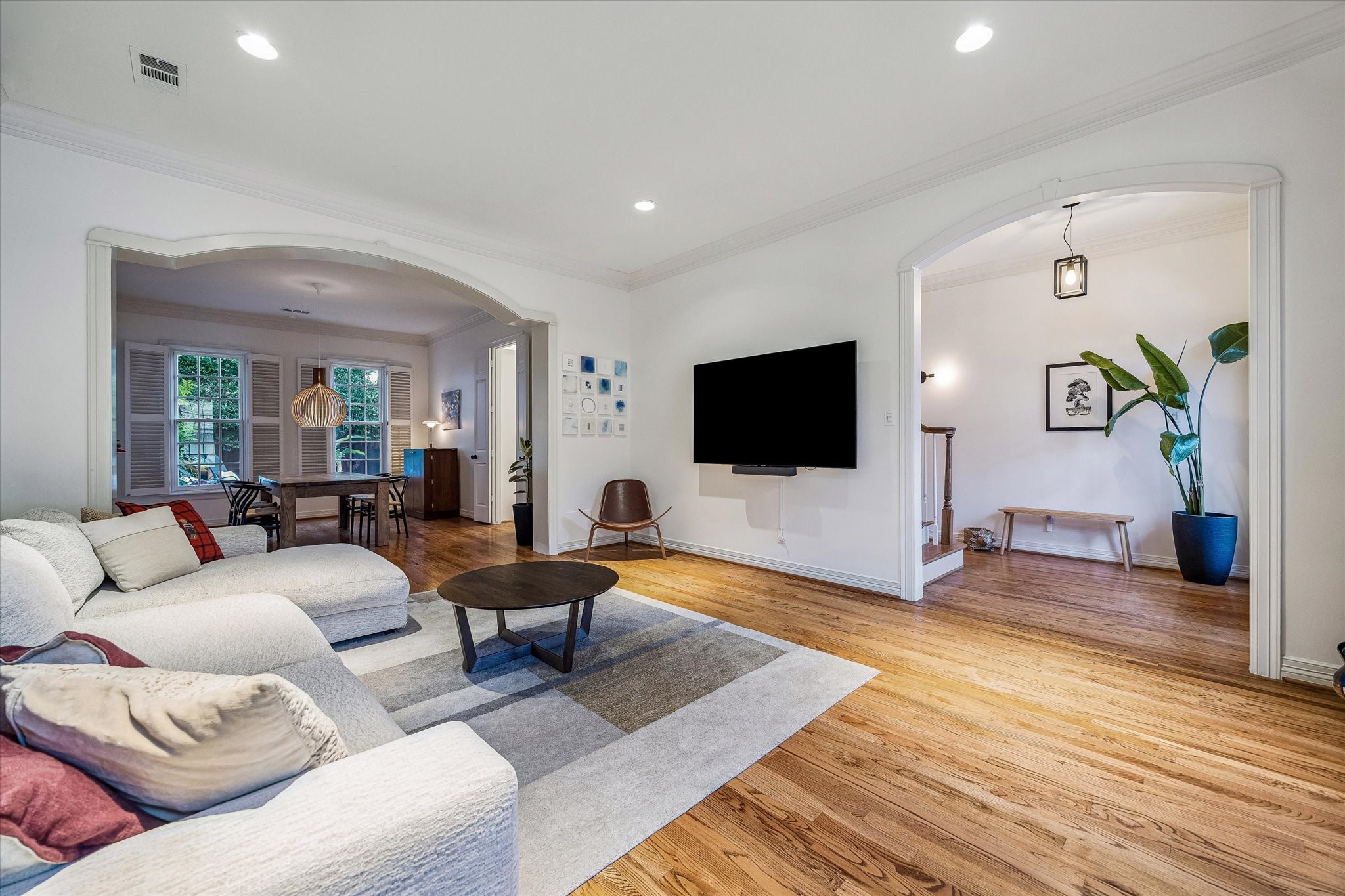  5732 Longmont Lane - 物件實景