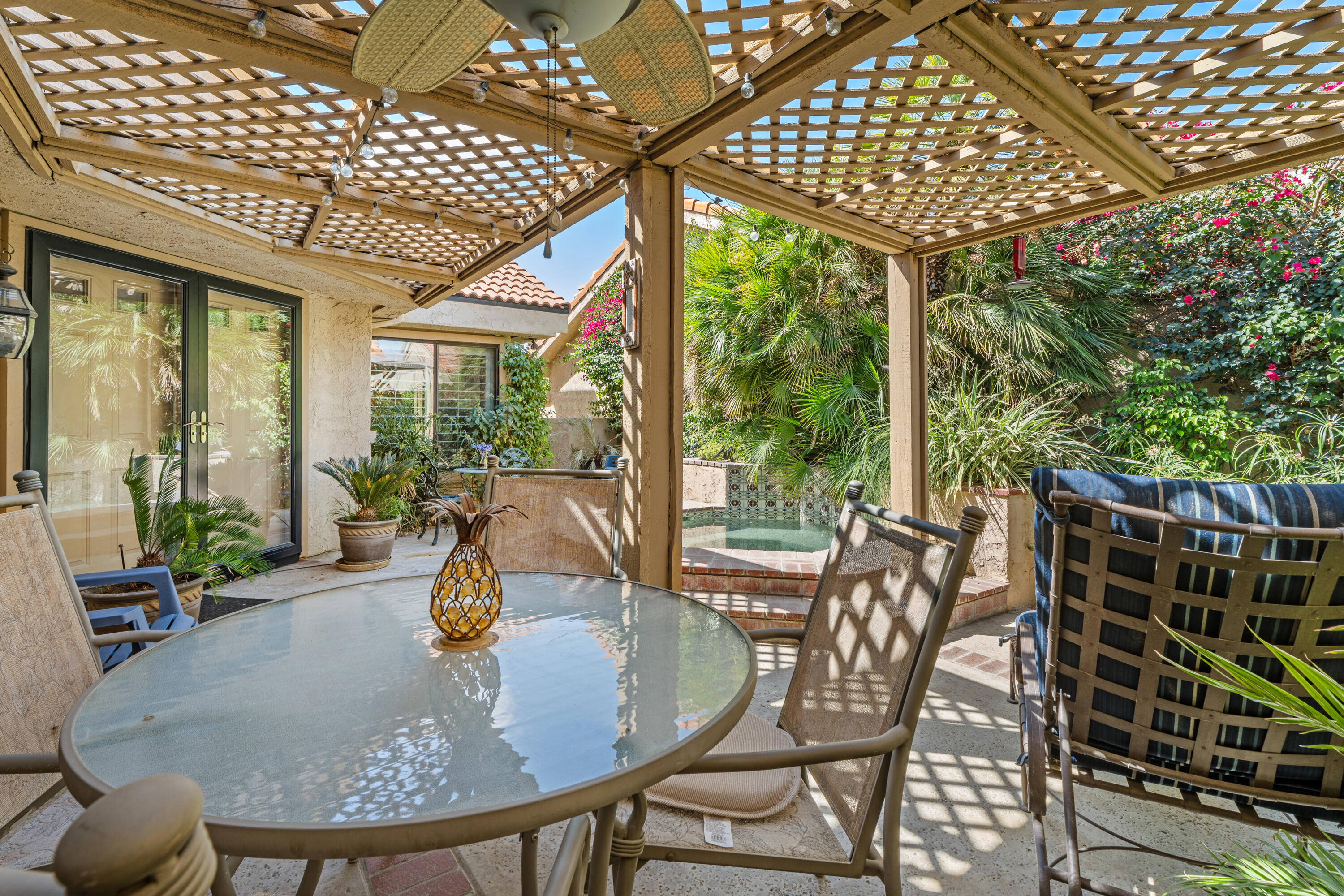 Palm Desert, California, 92260, United States, 3 Bedrooms Bedrooms, ,2 BathroomsBathrooms,Residential,For Sale,1874697
