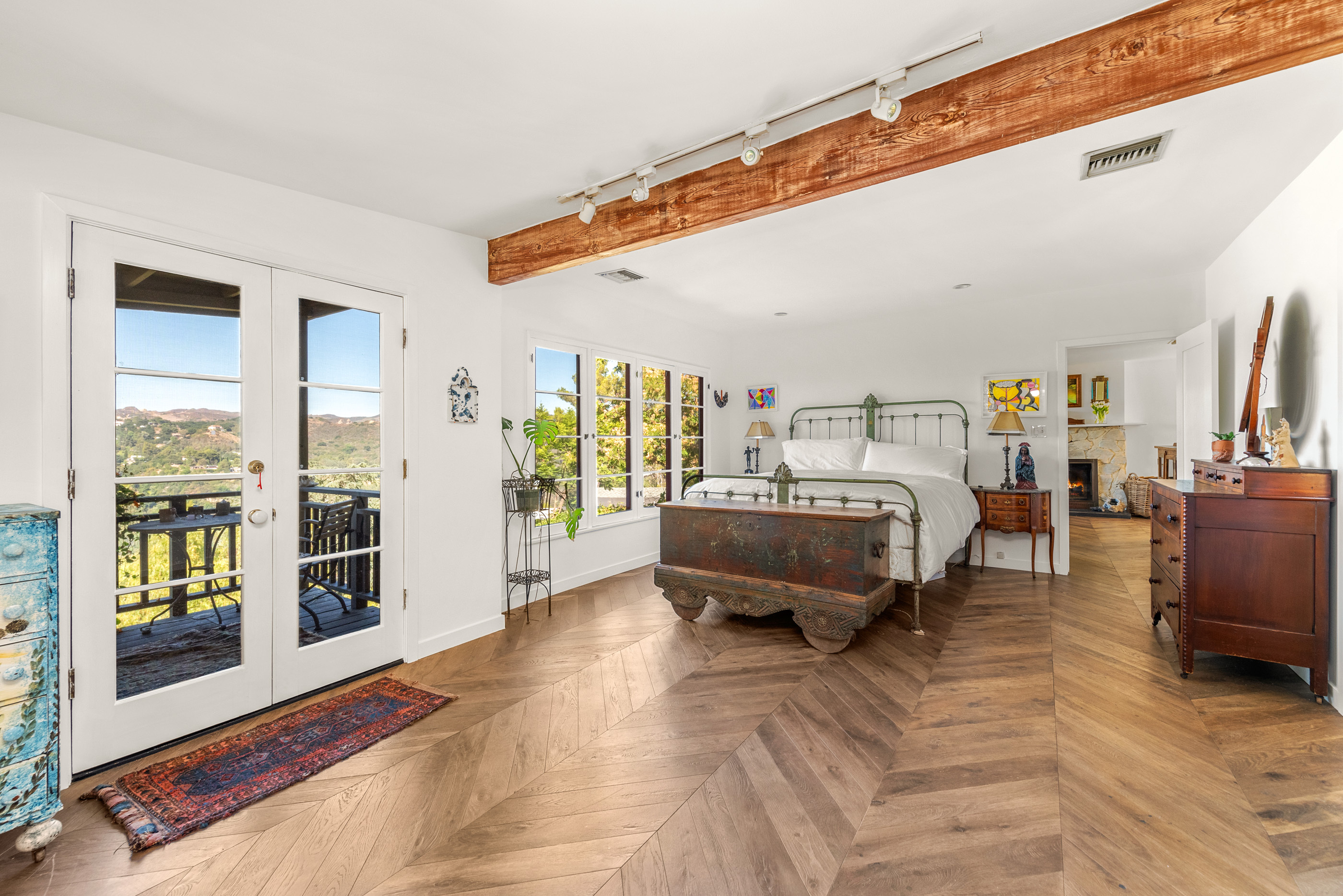  1328 Fernwood Pacific Dr - 物件實景