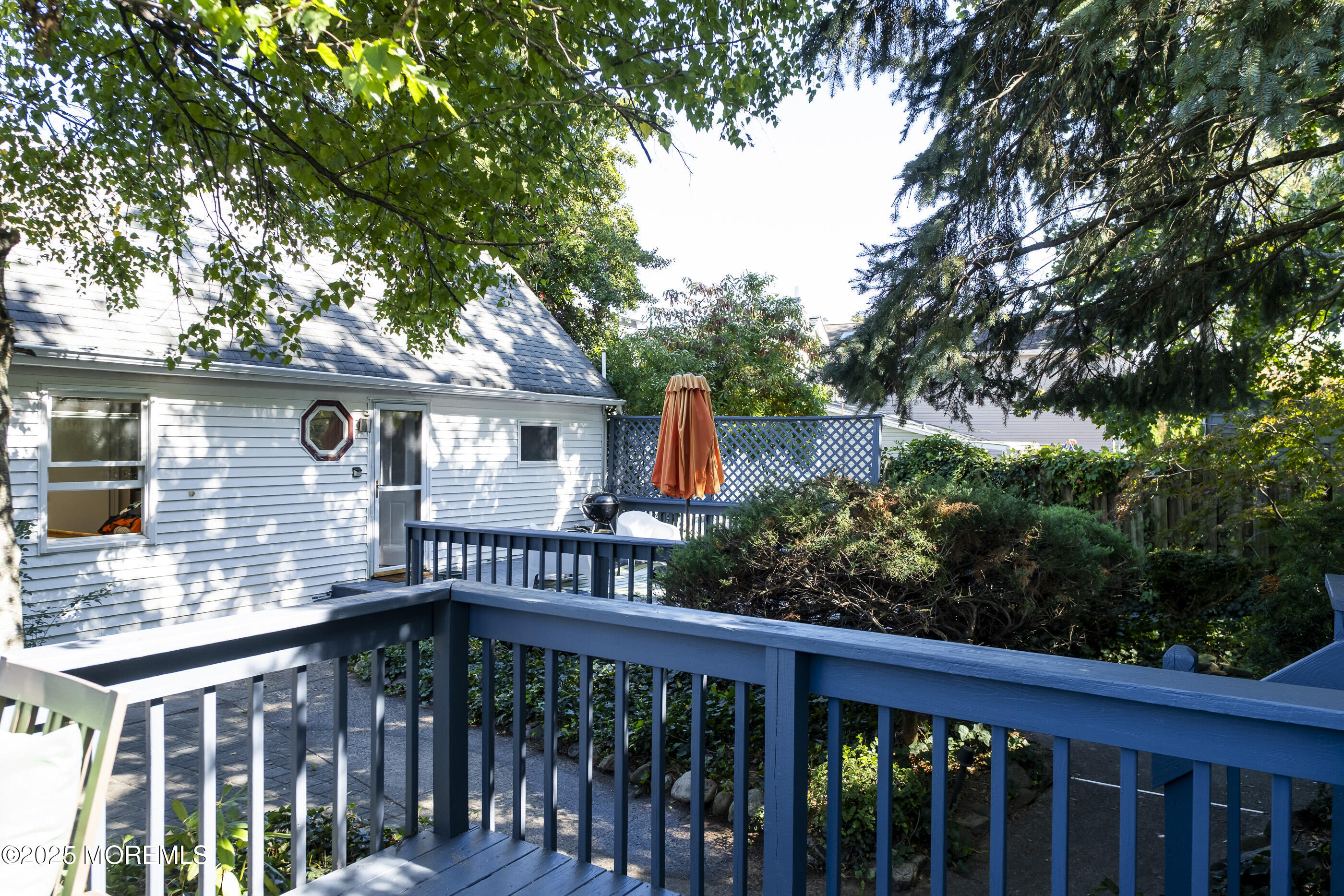 Leonardo, New Jersey, 07737, United States, 4 Bedrooms Bedrooms, ,3 BathroomsBathrooms,Residential,For Sale,1989142