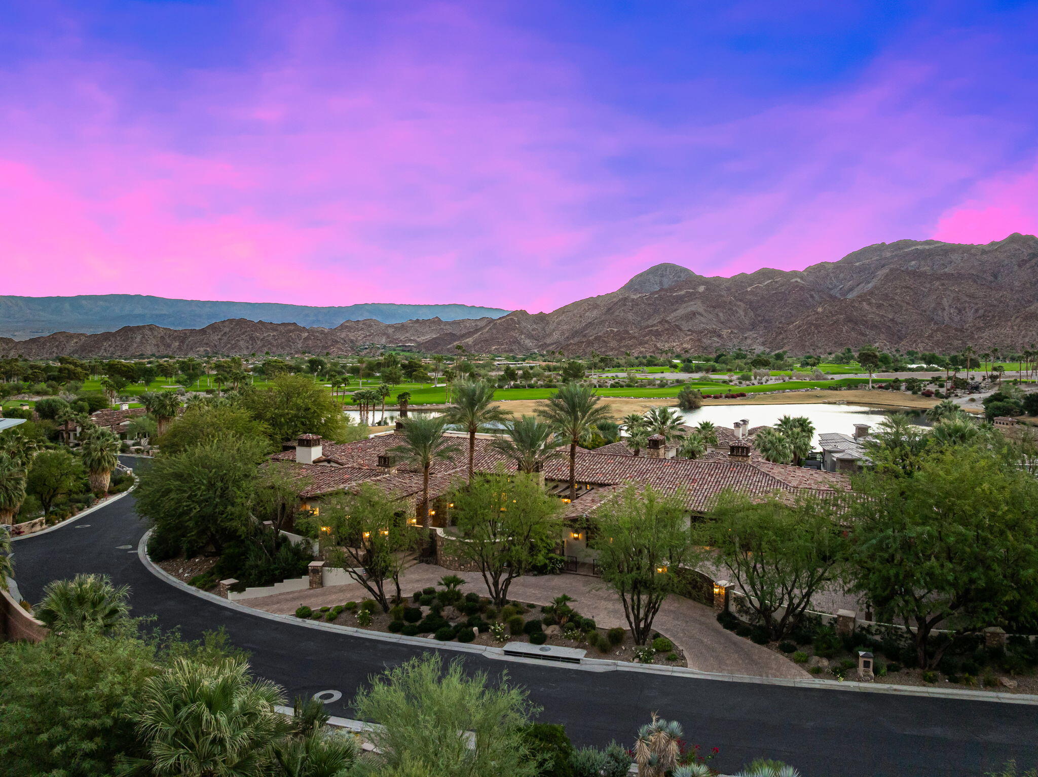 Palm Desert, California, 92260, United States, 7 Bedrooms Bedrooms, ,9 BathroomsBathrooms,Residential,For Sale,1996836