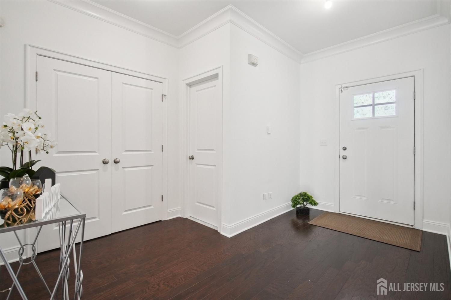 Franklin Twsp, New Jersey, 08873, United States, 2 Bedrooms Bedrooms, ,3 BathroomsBathrooms,Residential,For Sale,2003285