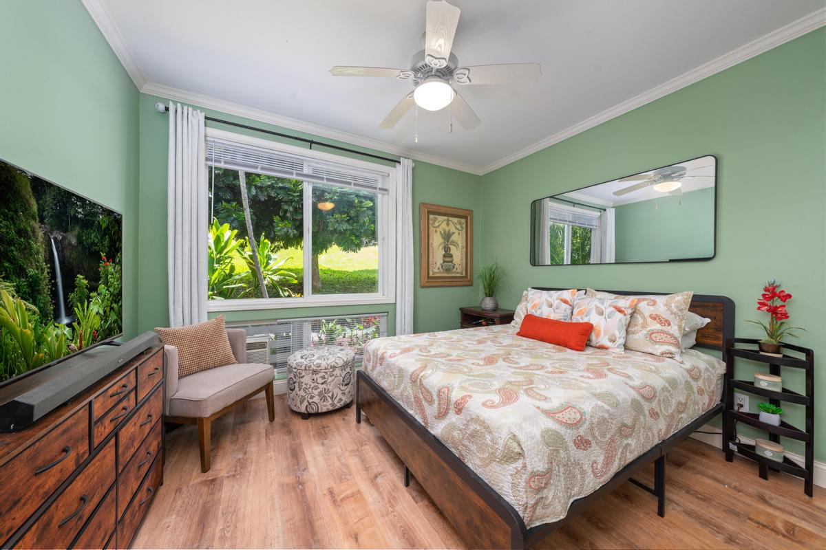 Kailua-Kona, Hawaii, 96740, United States, 2 Bedrooms Bedrooms, ,2 BathroomsBathrooms,Residential,For Sale,1927495