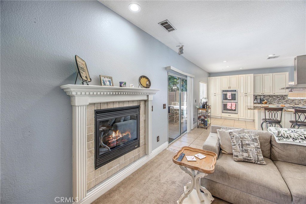 Highland, California, 92346, United States, 5 Bedrooms Bedrooms, ,5 BathroomsBathrooms,Residential,For Sale,1989882