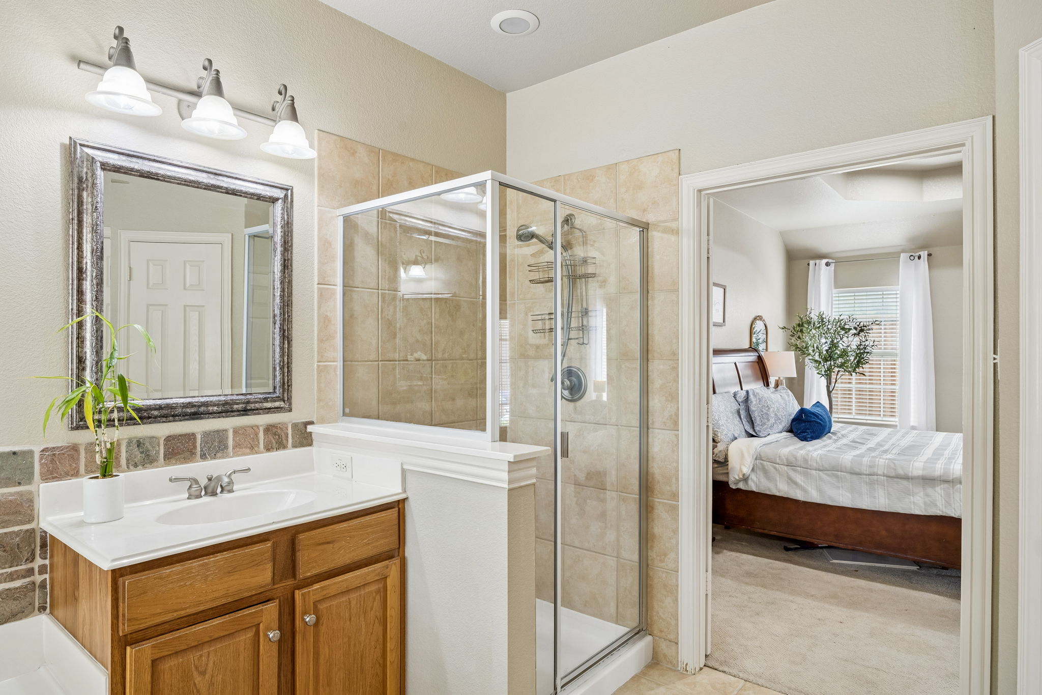  Effortless Executive Living Near Lake Ray Hubbard in Gated Turtle Cove - 物件實景