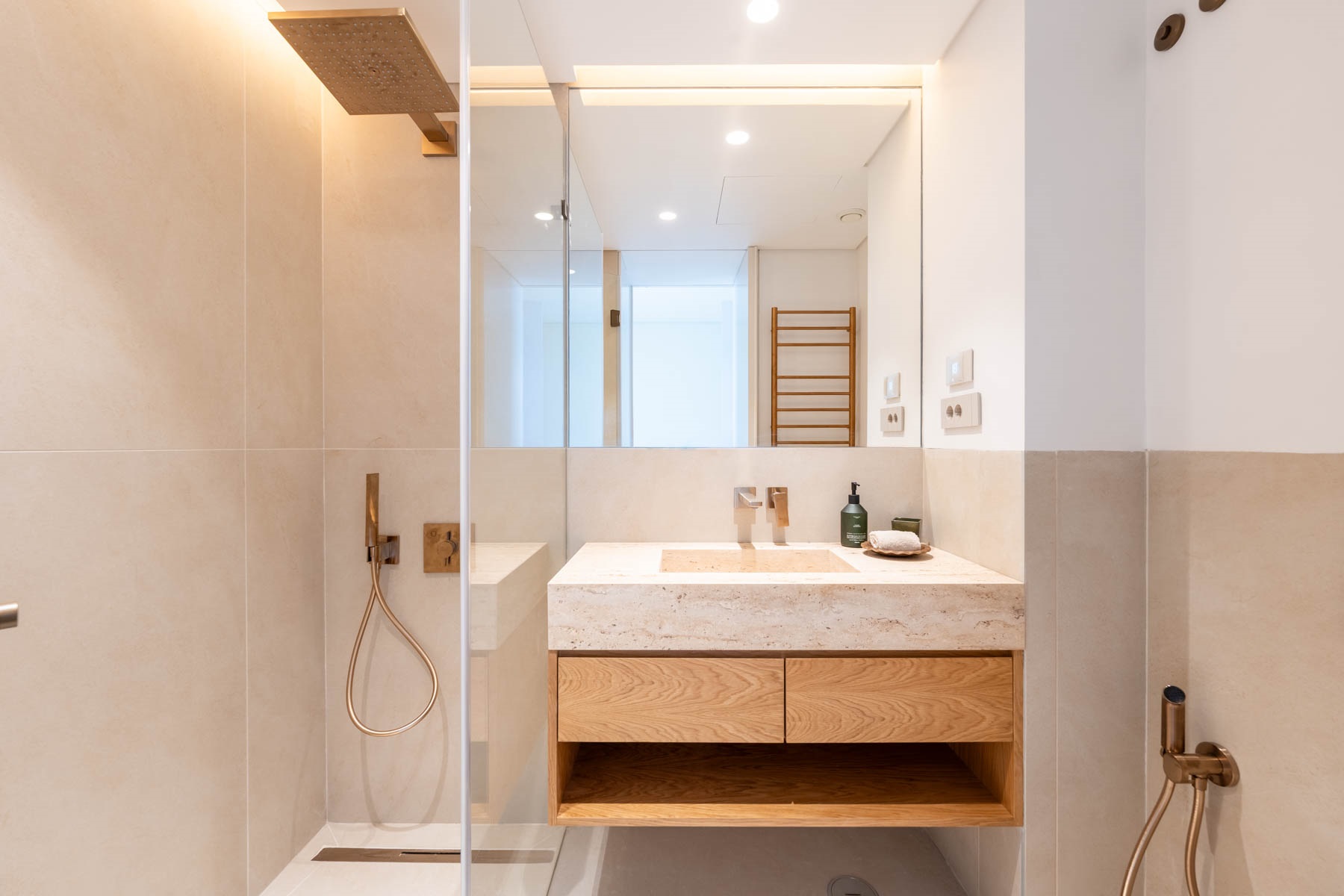  Flat, 3 bedrooms, for Sale - 物件實景