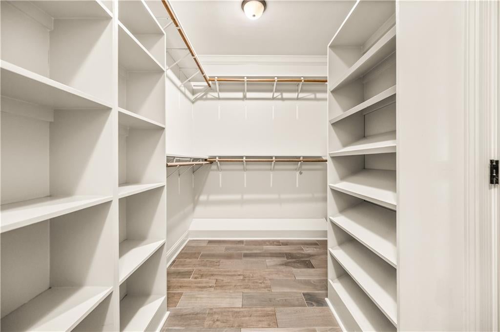 Natchitoches, Louisiana, 71457, United States, 4 Bedrooms Bedrooms, ,3 BathroomsBathrooms,Residential,For Sale,1974090