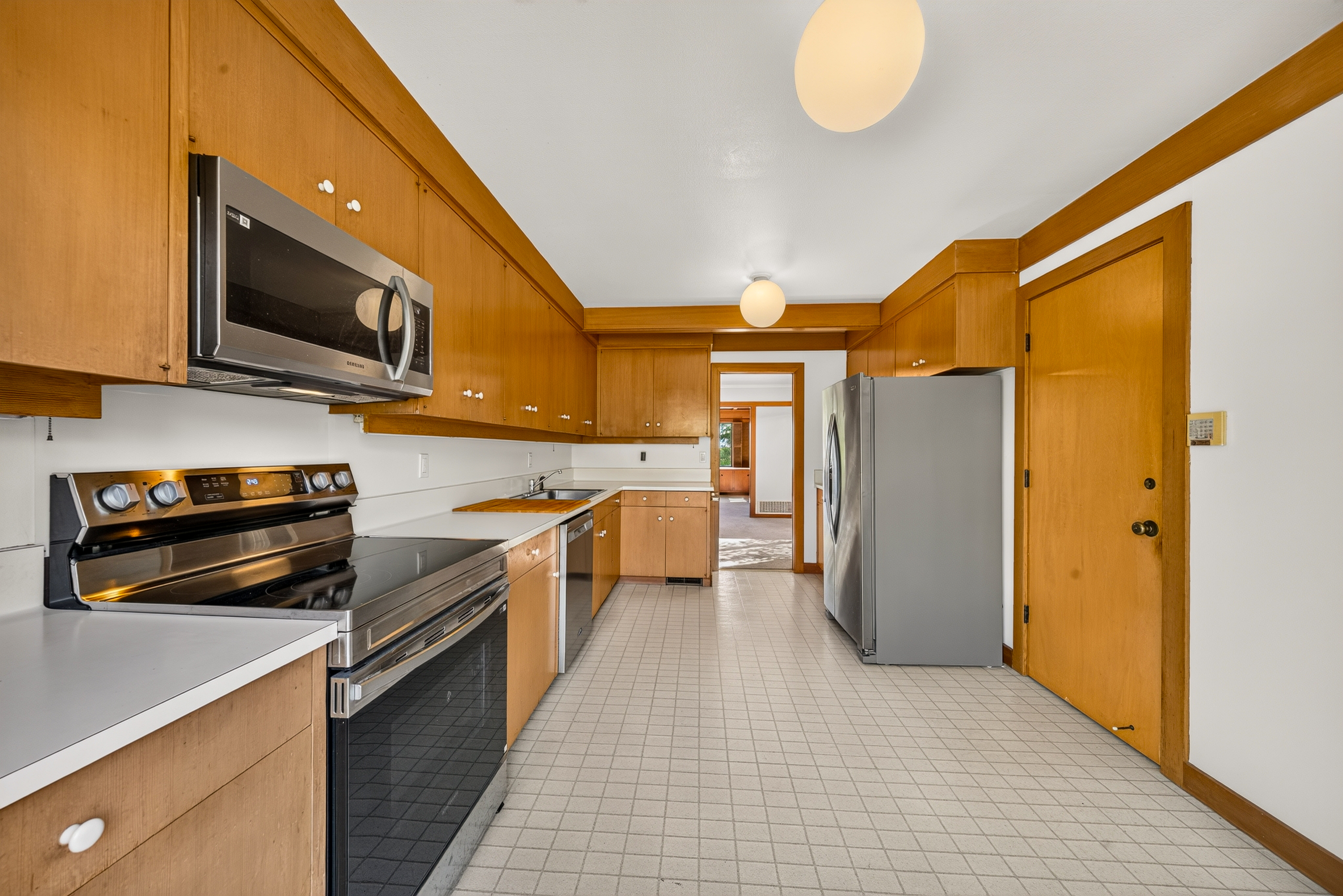  Mid-Century Character. Bay Views. A Rare Tiburon Opportunity - 物件實景