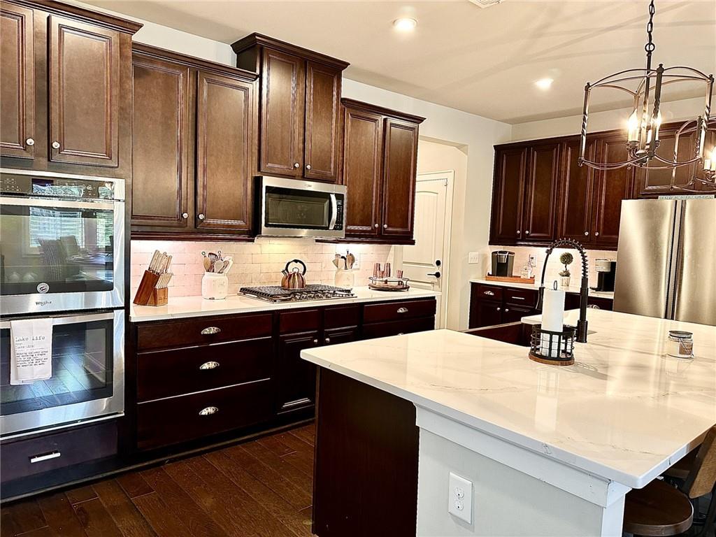 Dawsonville, Georgia, 30534, United States, 6 Bedrooms Bedrooms, ,6 BathroomsBathrooms,Residential,For Sale,1975306