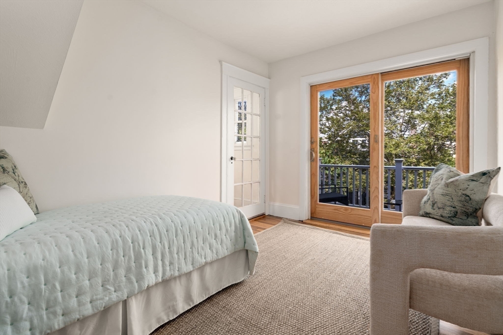 Brookline, Massachusetts, 02446, United States, 3 Bedrooms Bedrooms, ,2 BathroomsBathrooms,Residential,For Sale,1942016