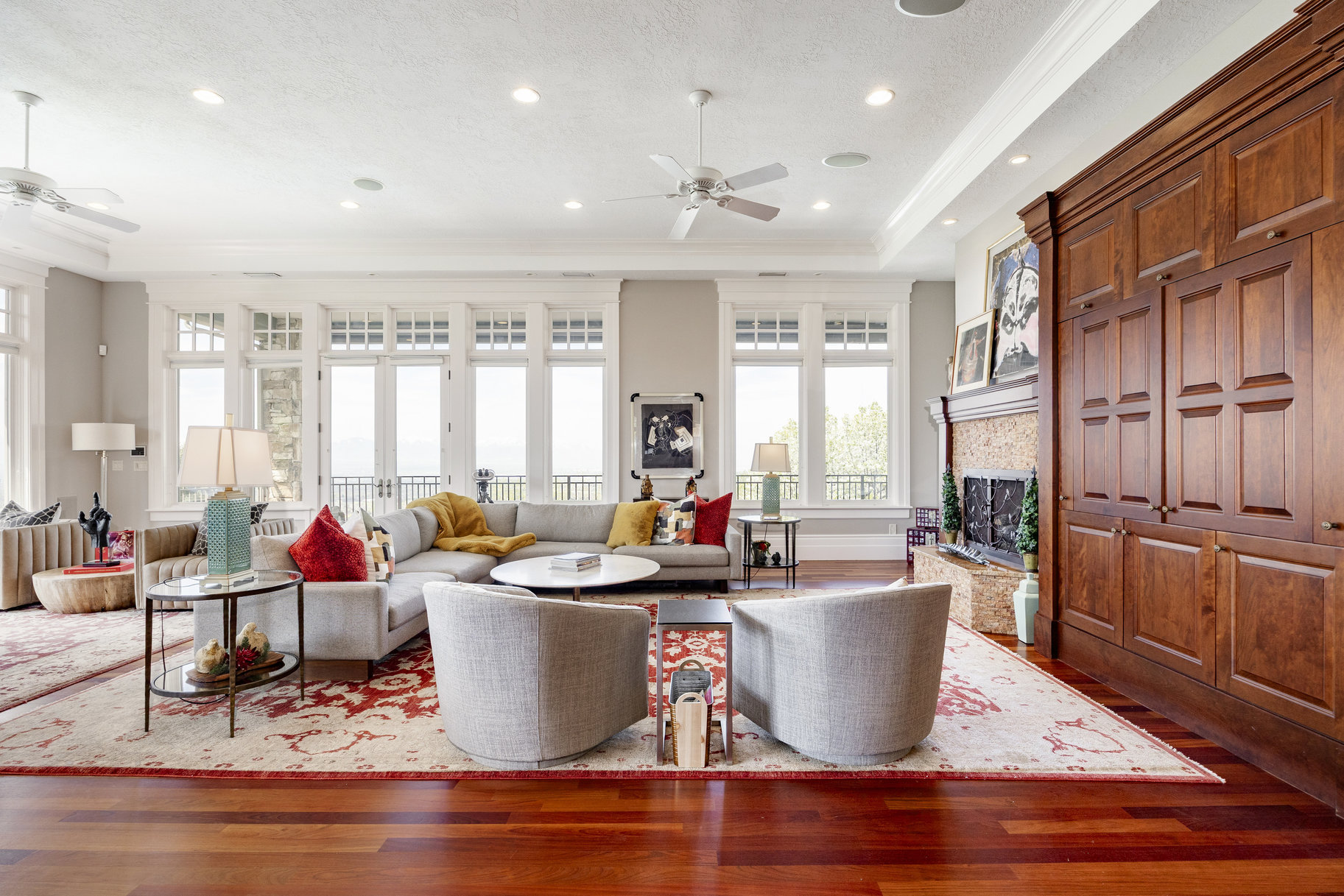  Timeless East Bench Craftsman Estate with Gated Entry, Expansive Light and Views - 物件實景