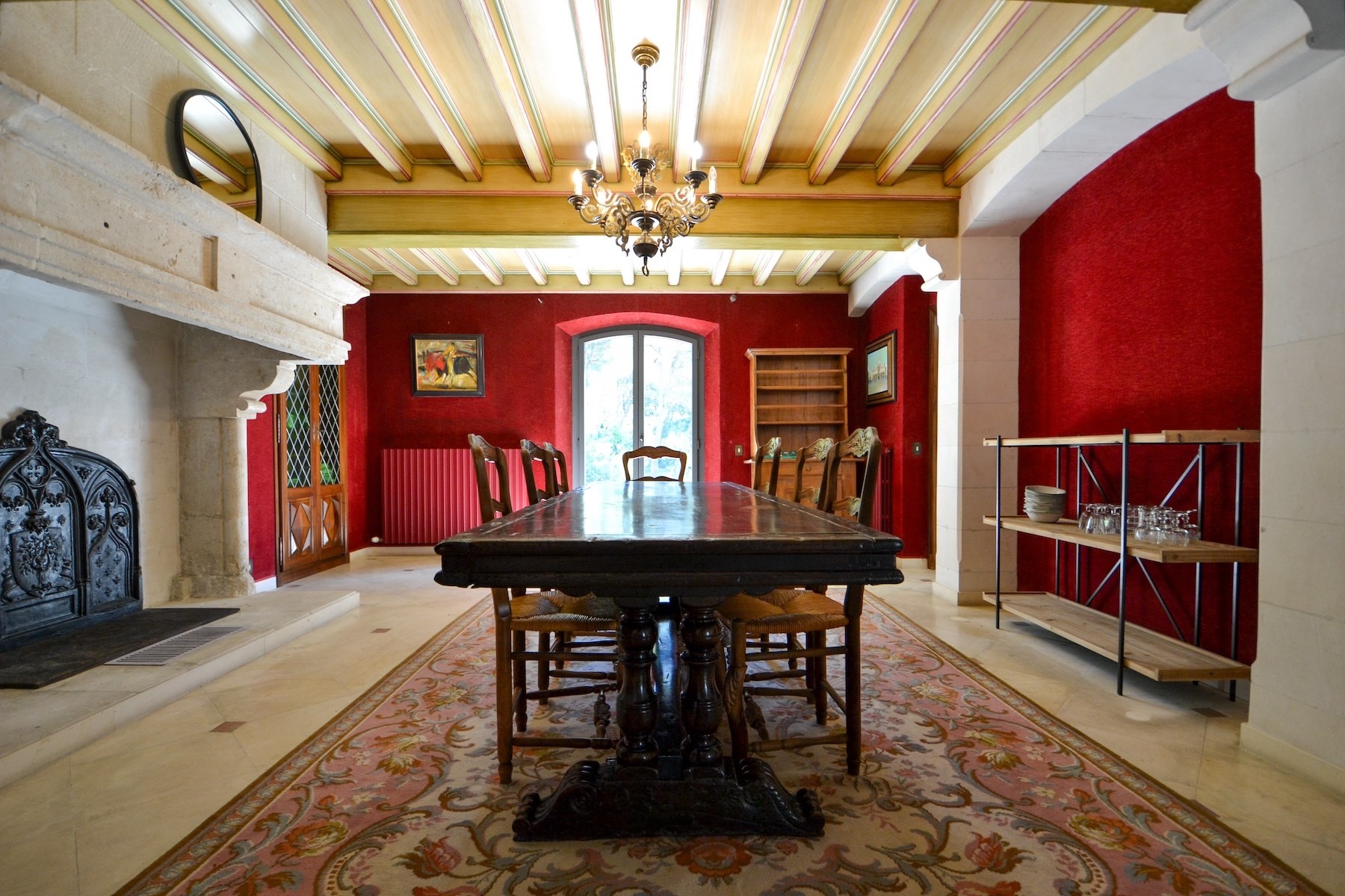  Large Property on 1.5 Hectares with Pool, Just Steps from the Town Center - 物件實景