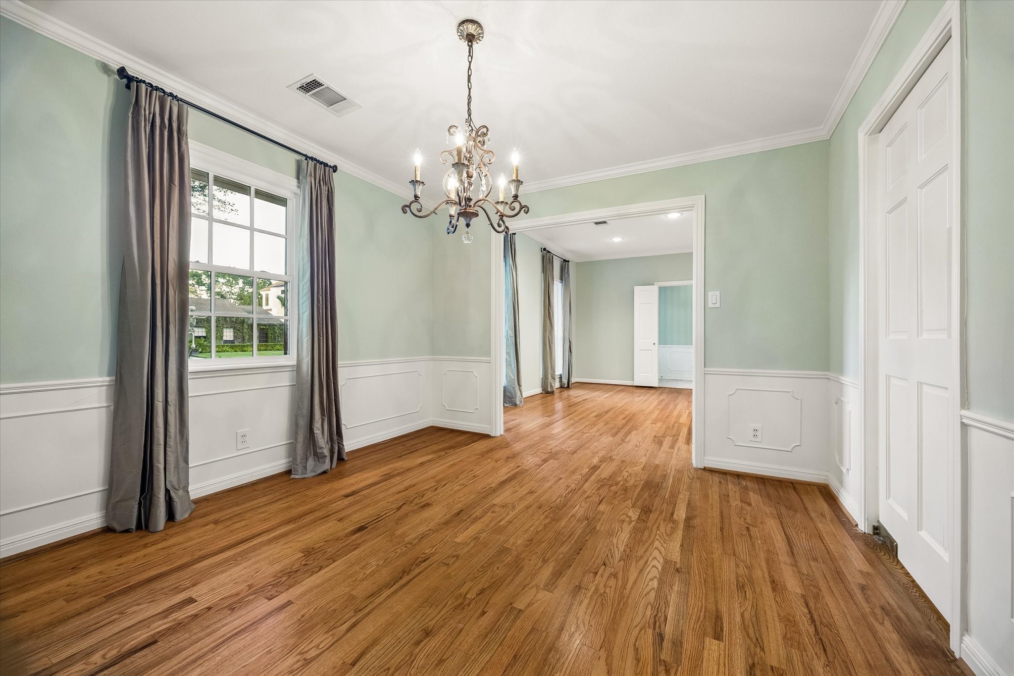  6235 Sugar Hill Drive - 物件實景