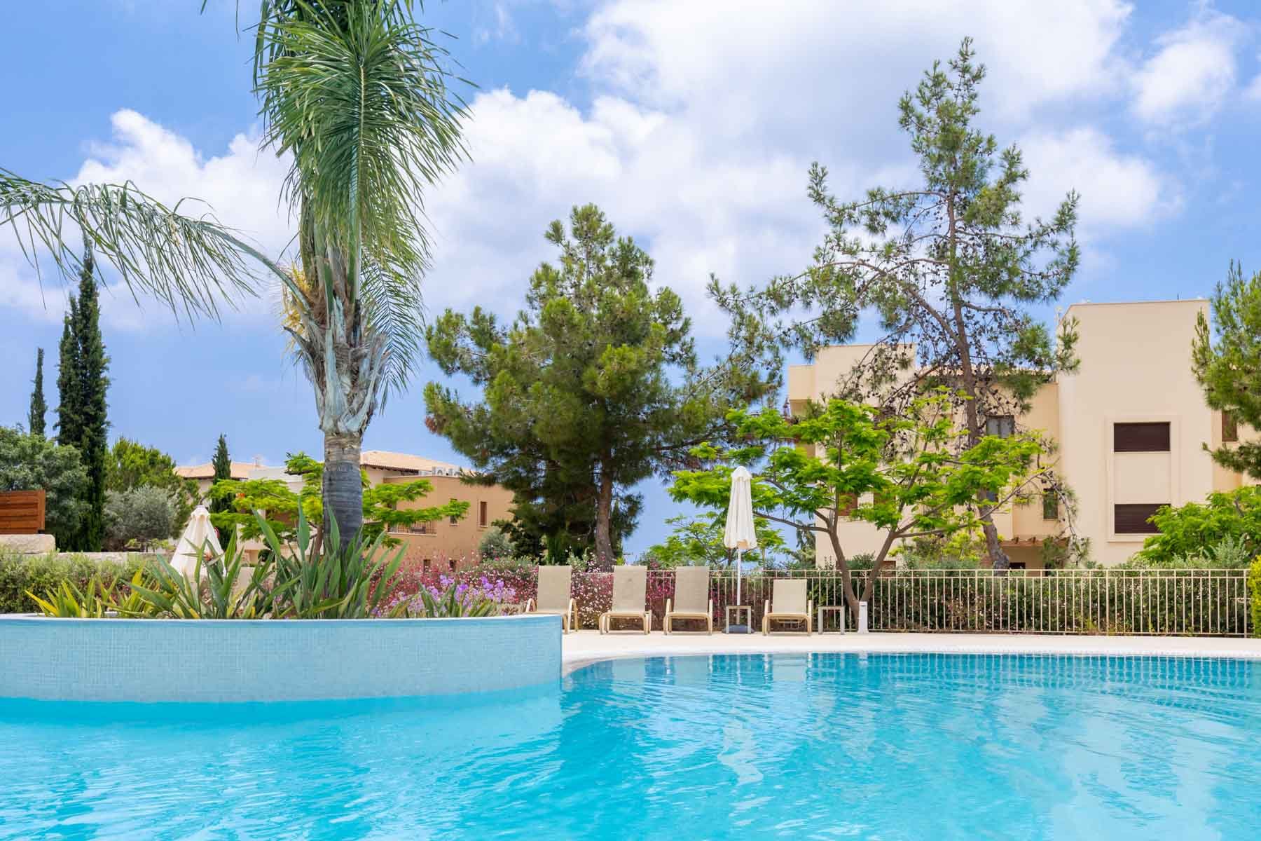  3 Bedroom Apartment with Private Garden in Aphrodite Hills Golf Resort - 物件實景