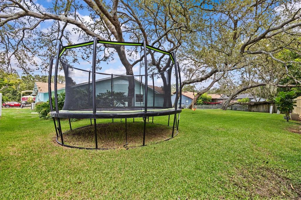 Tarpon Springs, Florida, 34689, United States, 3 Bedrooms Bedrooms, ,2 BathroomsBathrooms,Residential,For Sale,1925047