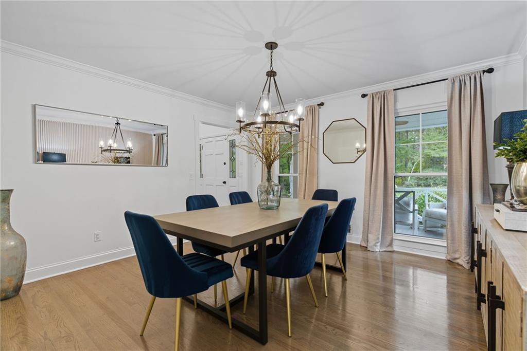 Alpharetta, Georgia, 30005, United States, 4 Bedrooms Bedrooms, ,6 BathroomsBathrooms,Residential,For Sale,1983404