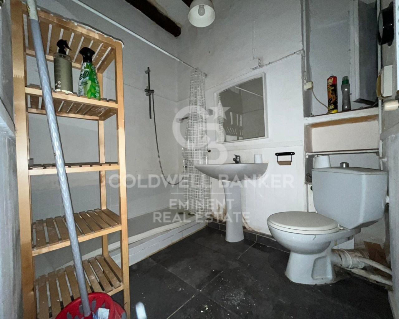 Barcelona, Catalonia, ES, 4 Bedrooms Bedrooms, ,2 BathroomsBathrooms,Residential,For Sale,1828106