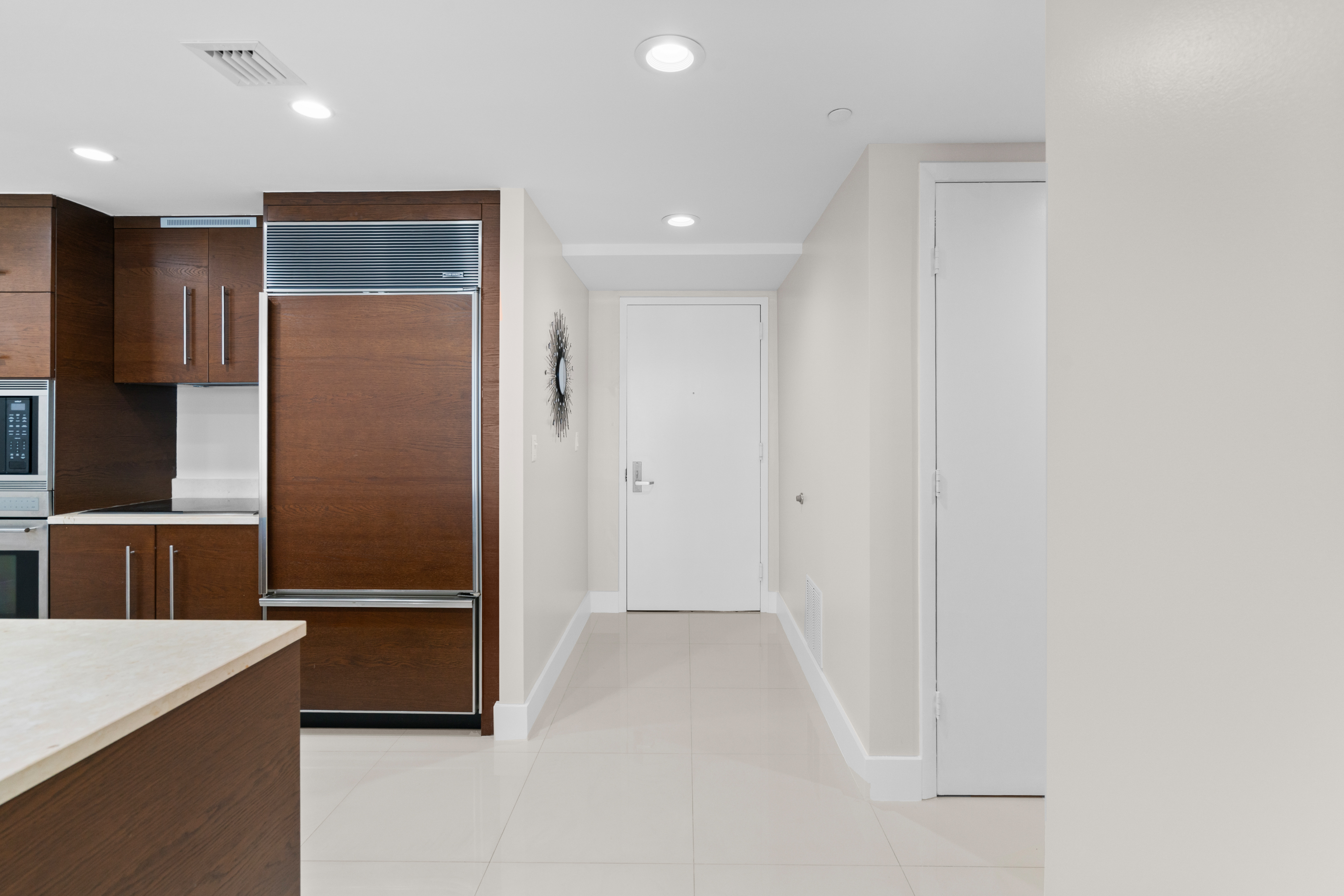  475 Brickell Ave, Miami, FL, 33131 - 物件實景