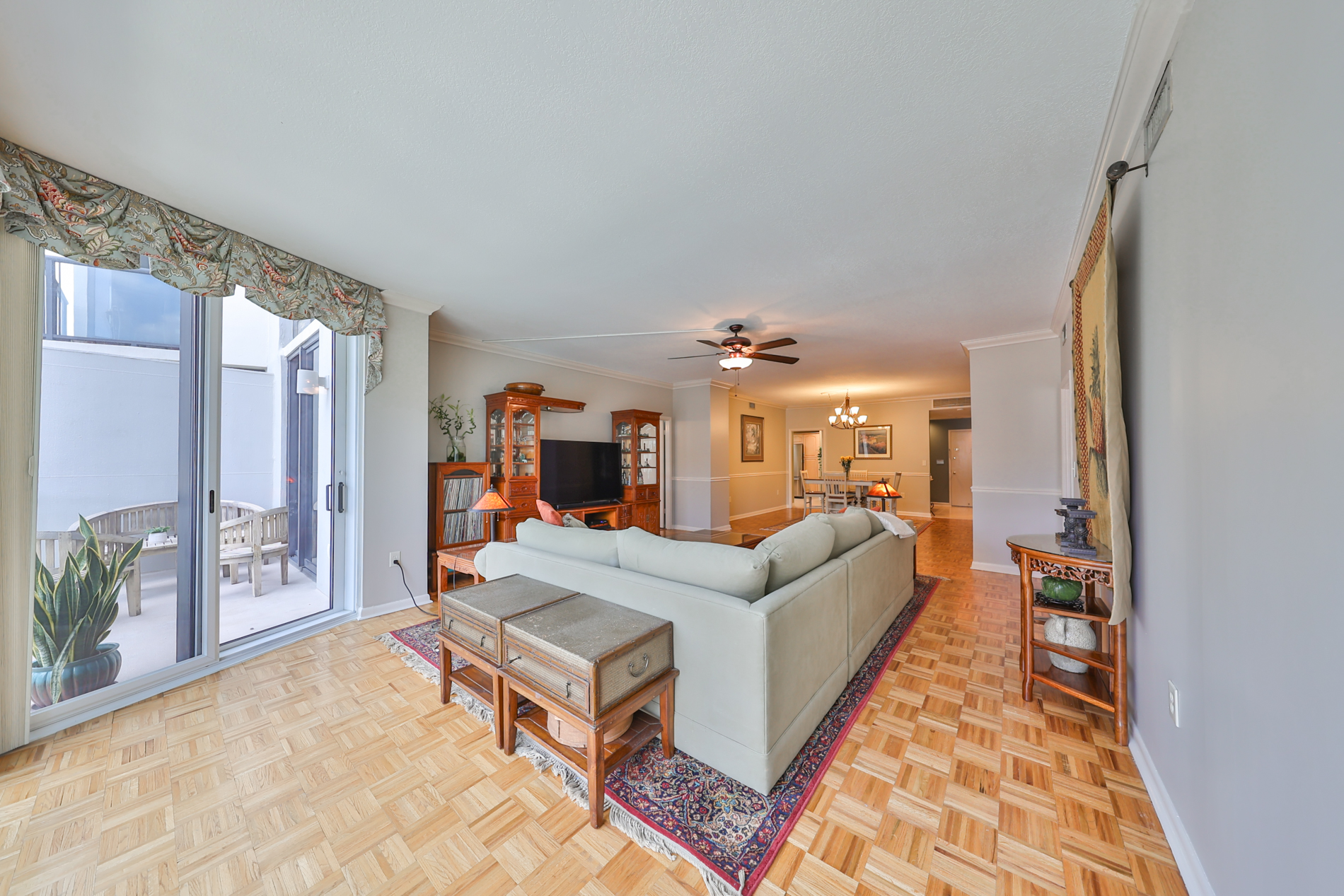 St Petersburg, Florida, 33701, United States, 3 Bedrooms Bedrooms, ,3 BathroomsBathrooms,Residential,For Sale,1924192