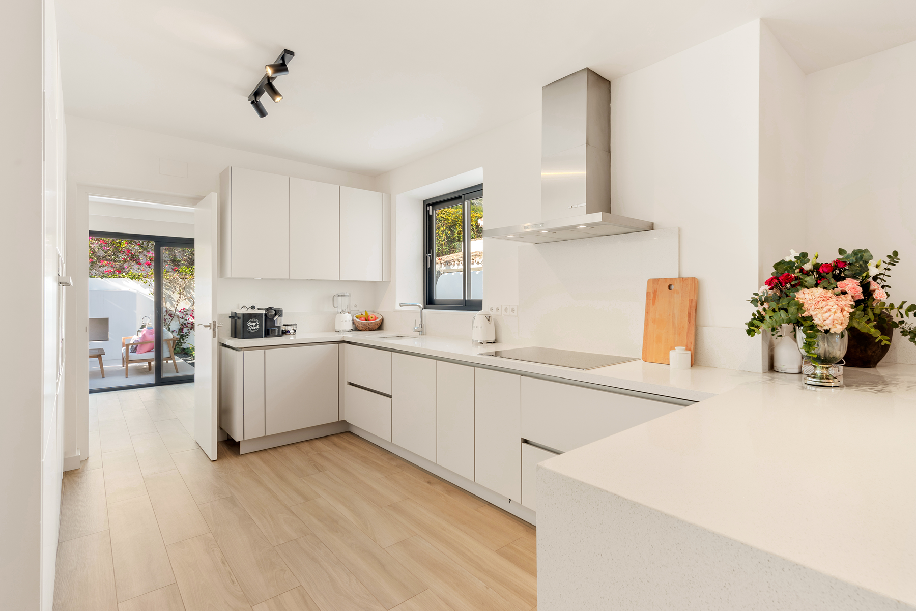  Modern 3-bedroom villa in Sierra Blanca, Marbella - 物件實景