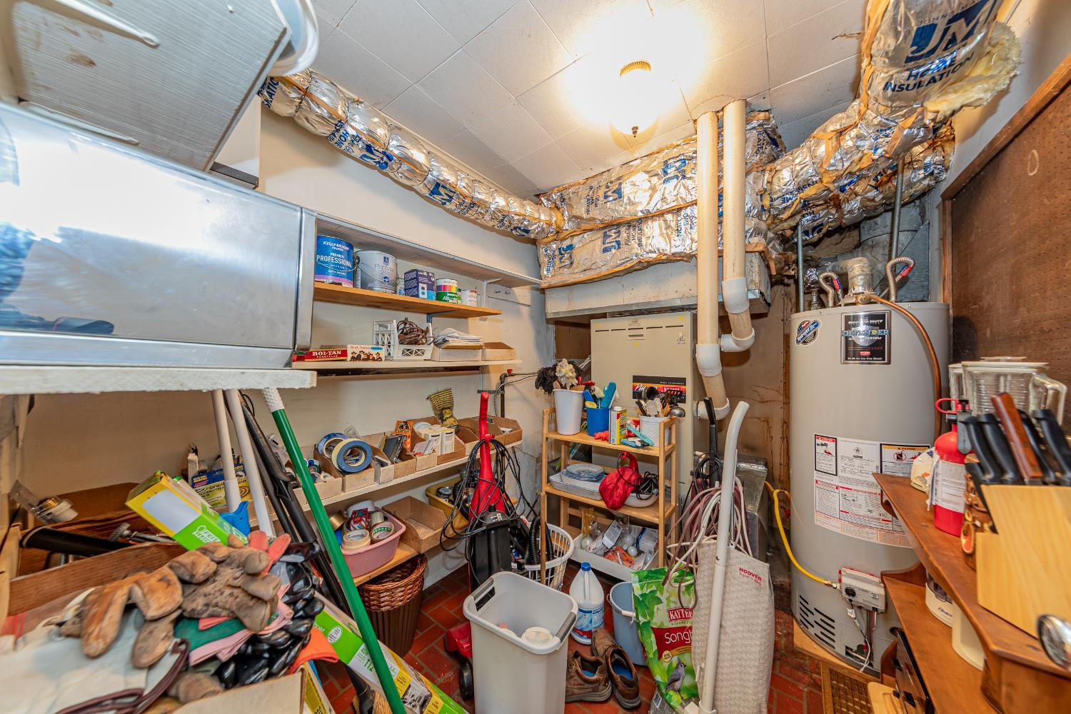 Fish Camp, California, 93623, United States, 5 Bedrooms Bedrooms, ,2 BathroomsBathrooms,Residential,For Sale,1869903