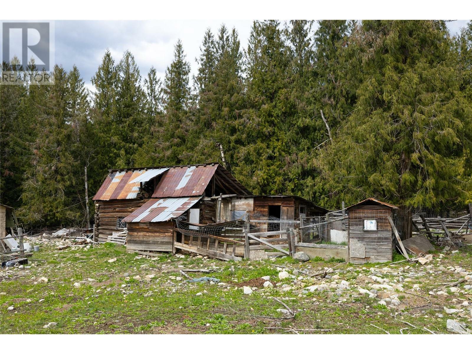 LUMBY, British Columbia, V0E 2G1, CA, 3 Bedrooms Bedrooms, ,2 BathroomsBathrooms,Residential,For Sale,1838495