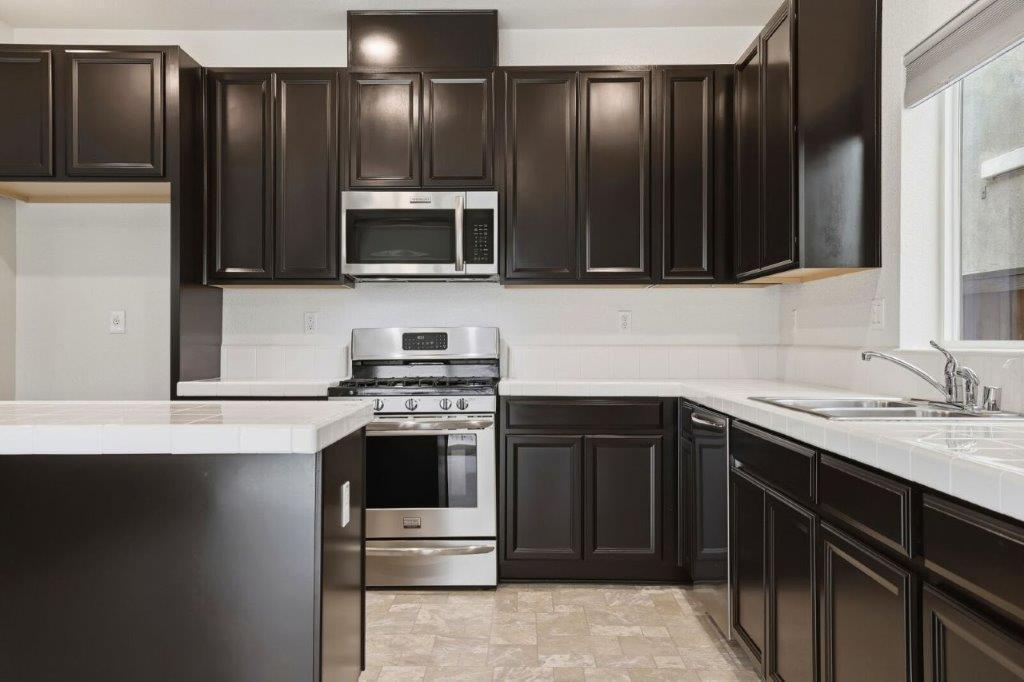 Sacramento, California, 95834, United States, 3 Bedrooms Bedrooms, ,3 BathroomsBathrooms,Residential,For Sale,1992376