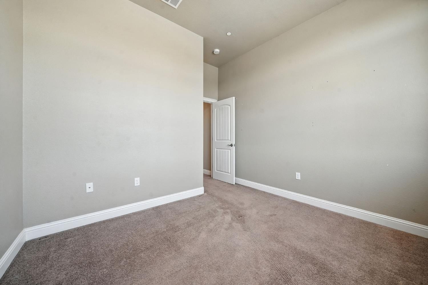 Valley Springs, California, 95252, United States, 3 Bedrooms Bedrooms, ,2 BathroomsBathrooms,Residential,For Sale,1943125